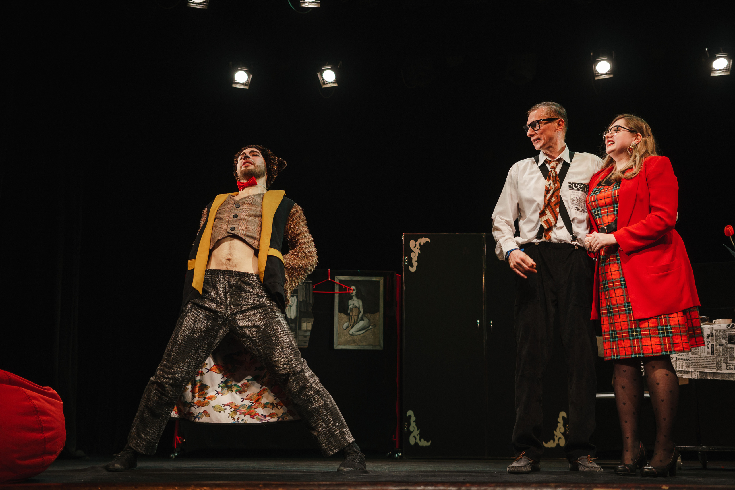 Театр «Сорванцы». Три плюс Кот. Фото • Видео • Аэросъемка • Контент для бизнеса