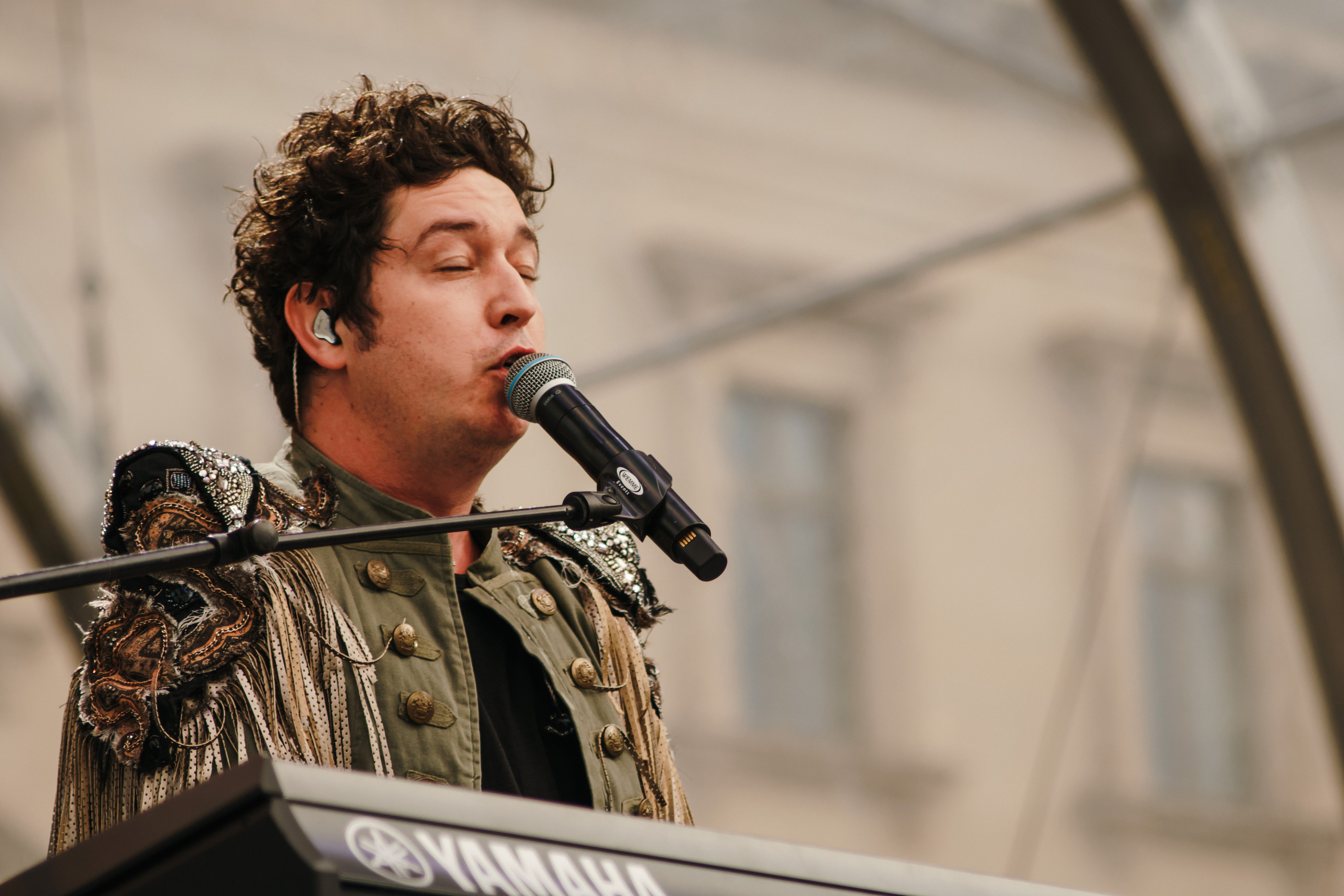 Life Will Win. Berlin. Photo • Video • Production • Aerial • Media Creation