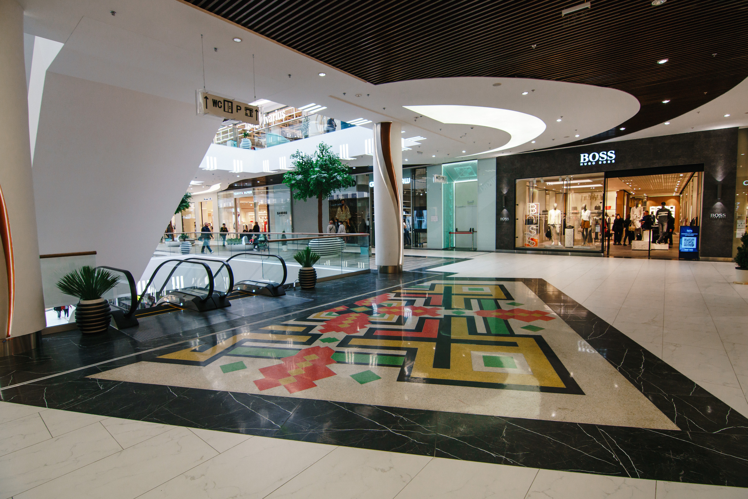 ТРЦ NIKOLSKY. Foto • Video • Produktion • Luftbildaufnahmen • Erstellung von Medien