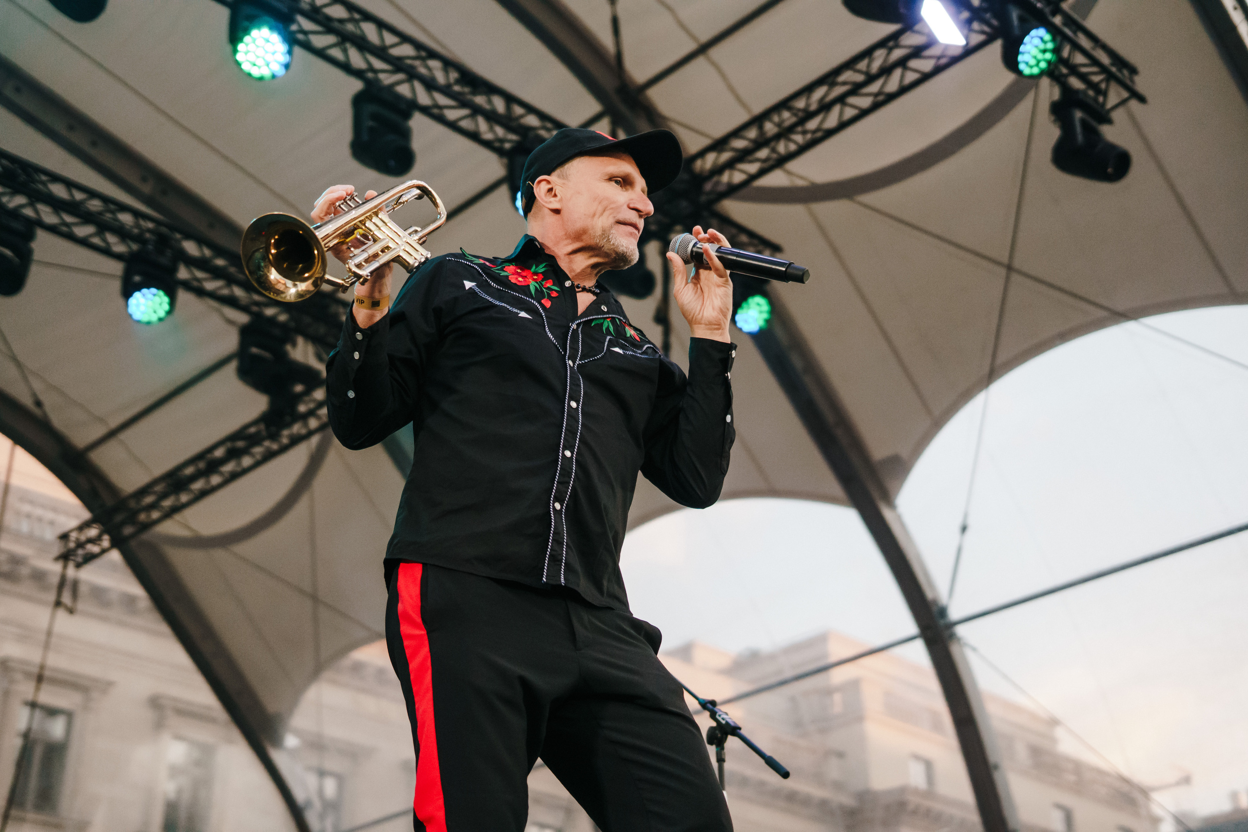 Life Will Win. Berlin. Photo • Video • Production • Aerial • Media Creation