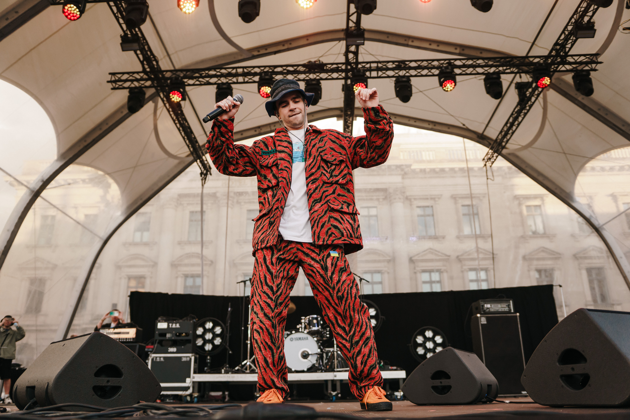 Life Will Win. Berlin. Photo • Video • Production • Aerial • Media Creation