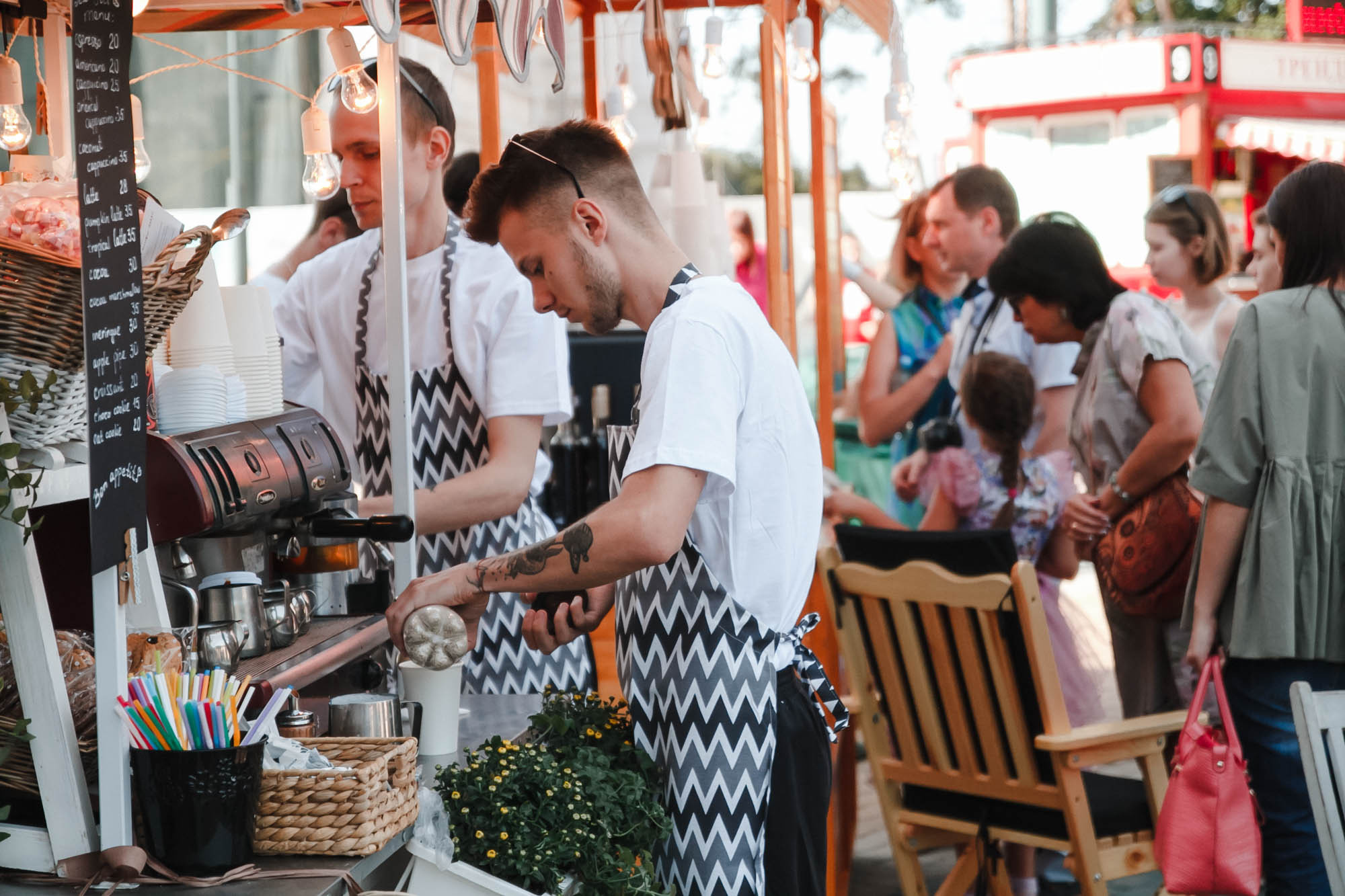 Фестиваль кофе в Центральном парке. Foto • Video • Produktion • Luftbildaufnahmen • Erstellung von Medien