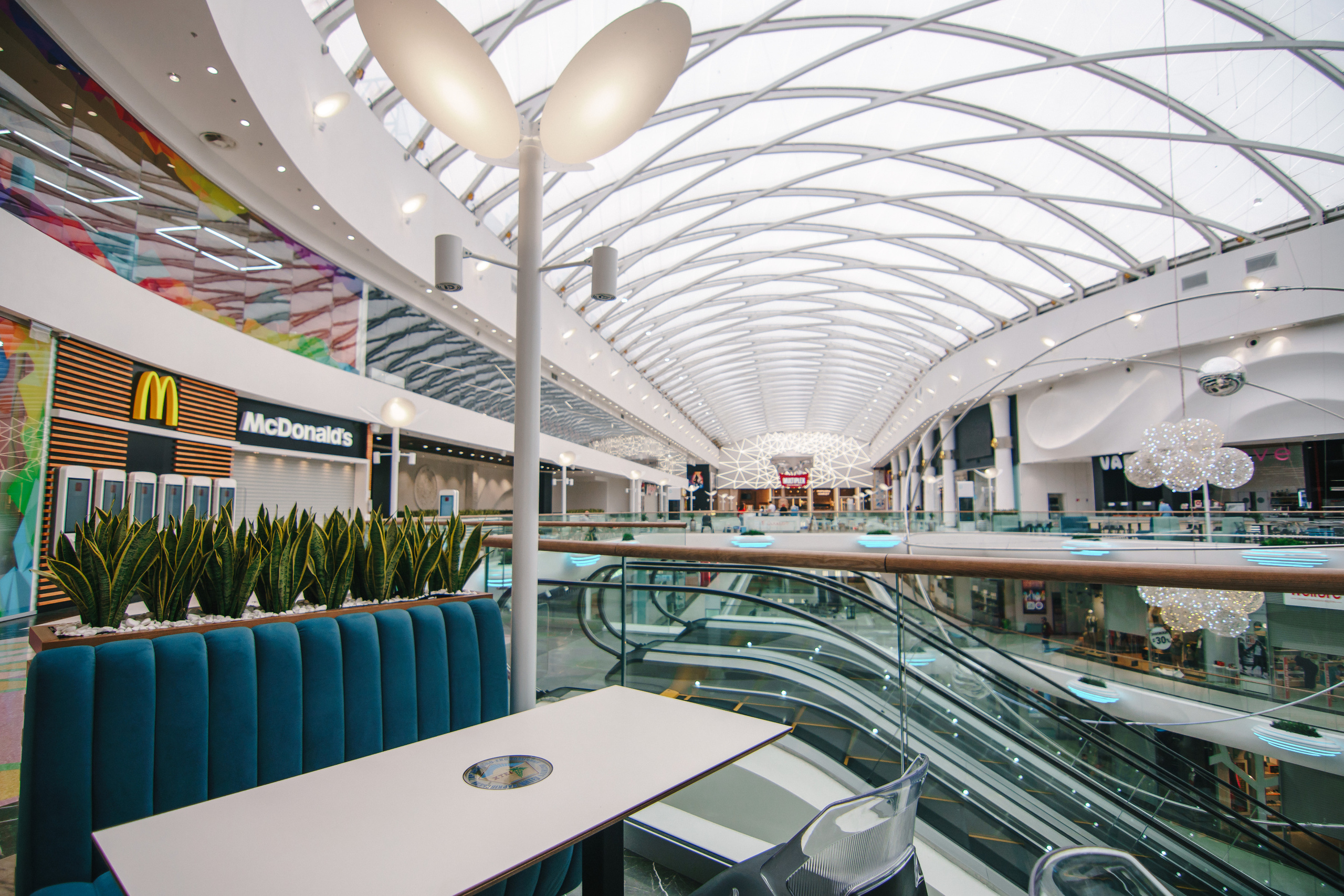 ТРЦ NIKOLSKY. Foto • Video • Produktion • Luftbildaufnahmen • Erstellung von Medien