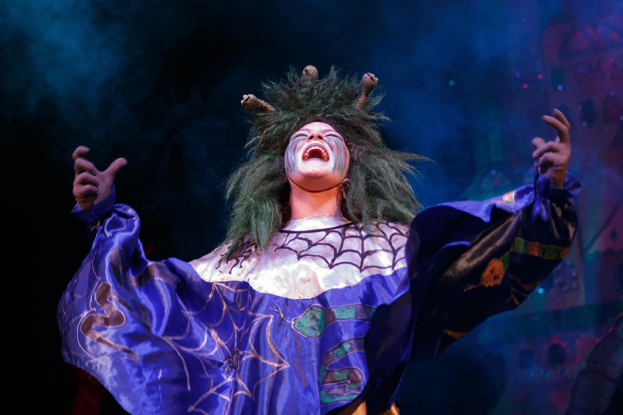 Театр «Сорванцы». Волшебник Изумрудного города. Фото • Видео • Аэросъемка • Контент для бизнеса