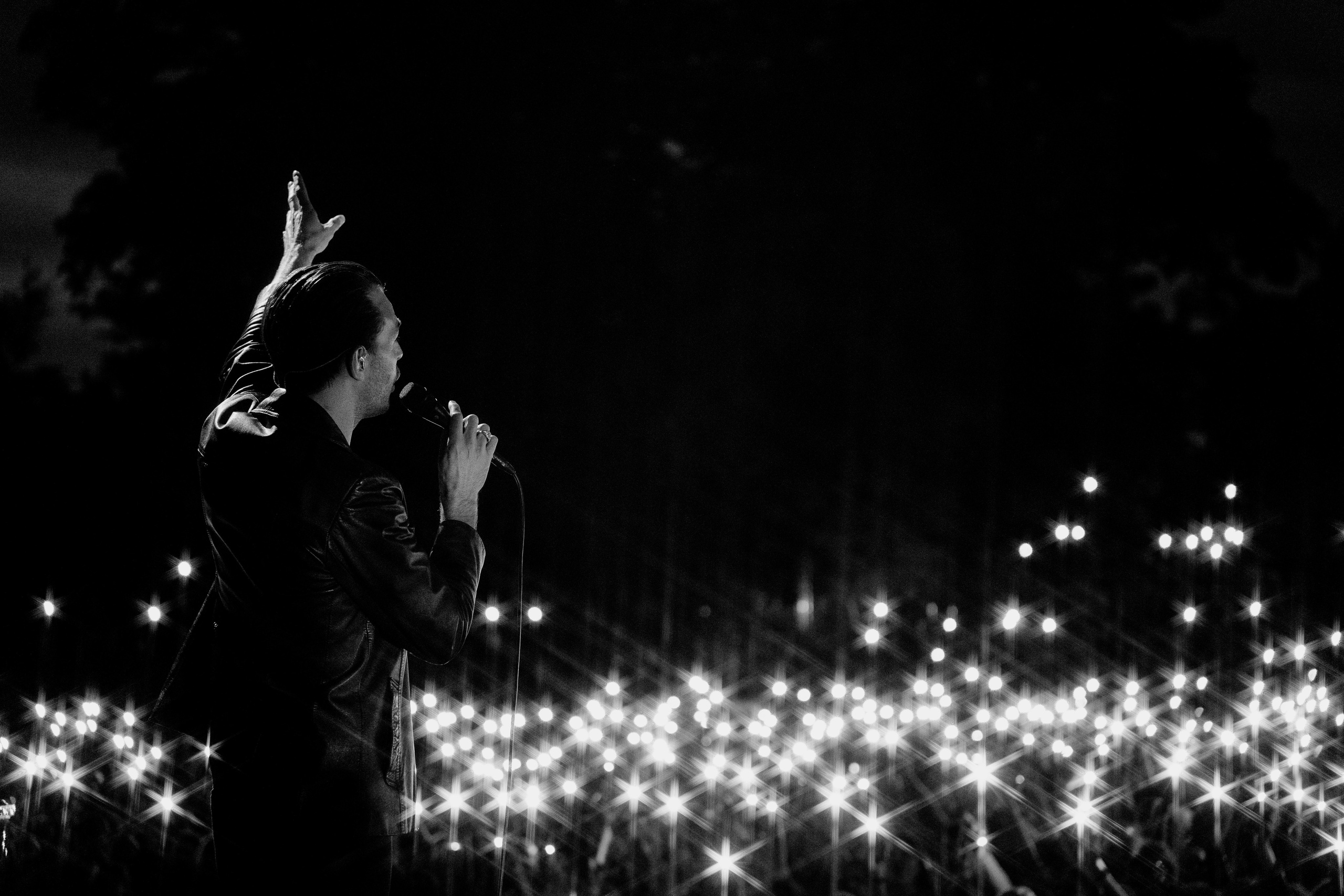 HURTS — Sigulda Medieval Castle. Фото • Відео • Аерозйомка • Контент для бізнесу