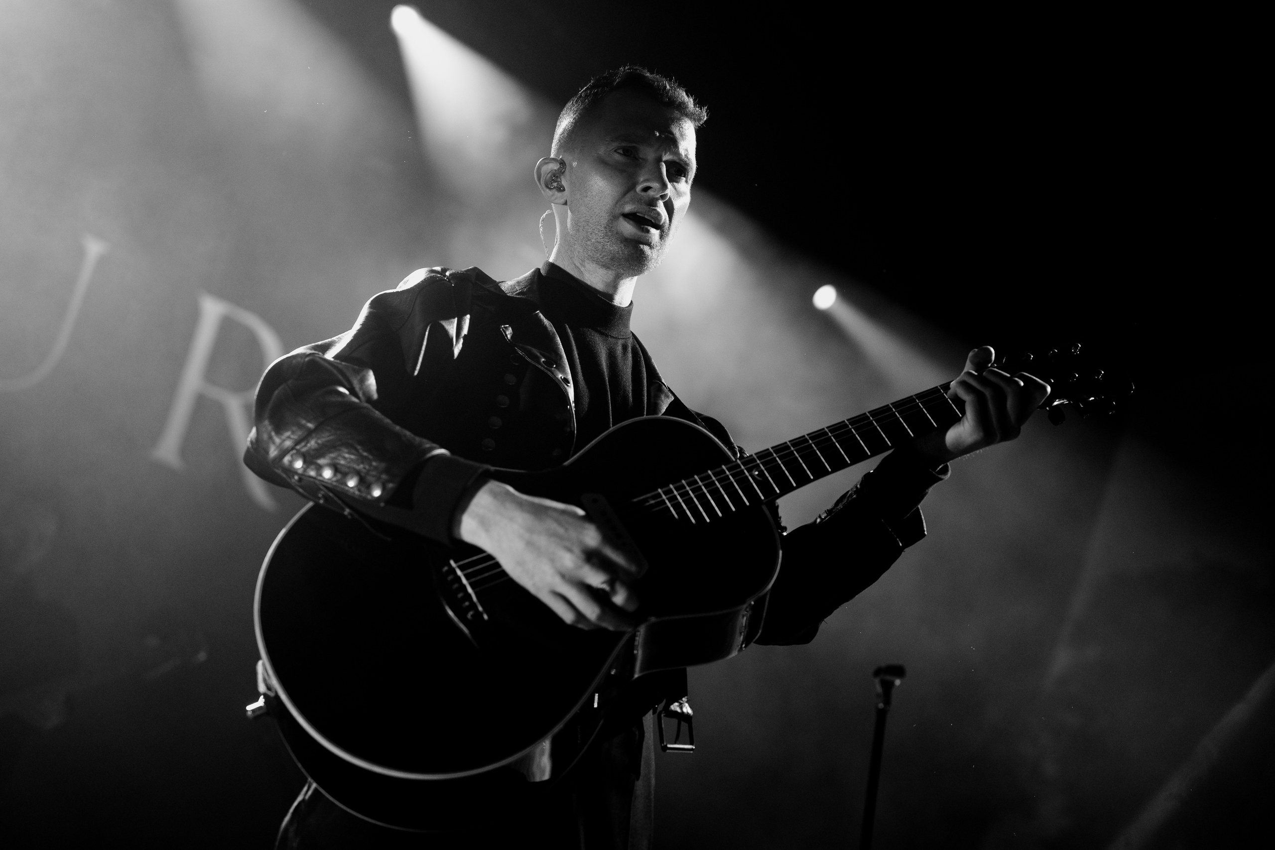 HURTS — Sigulda Medieval Castle. Фото • Відео • Аерозйомка • Контент для бізнесу