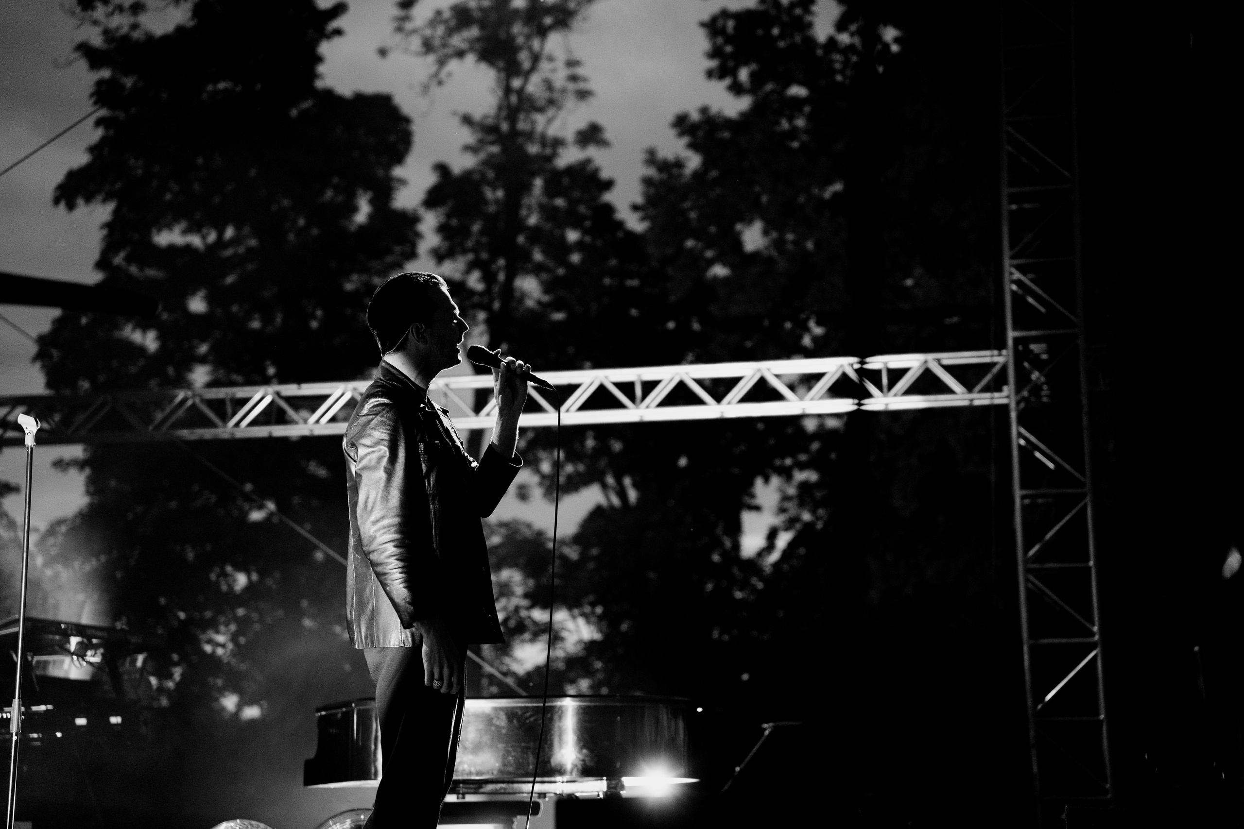 HURTS — Sigulda Medieval Castle. Фото • Відео • Аерозйомка • Контент для бізнесу