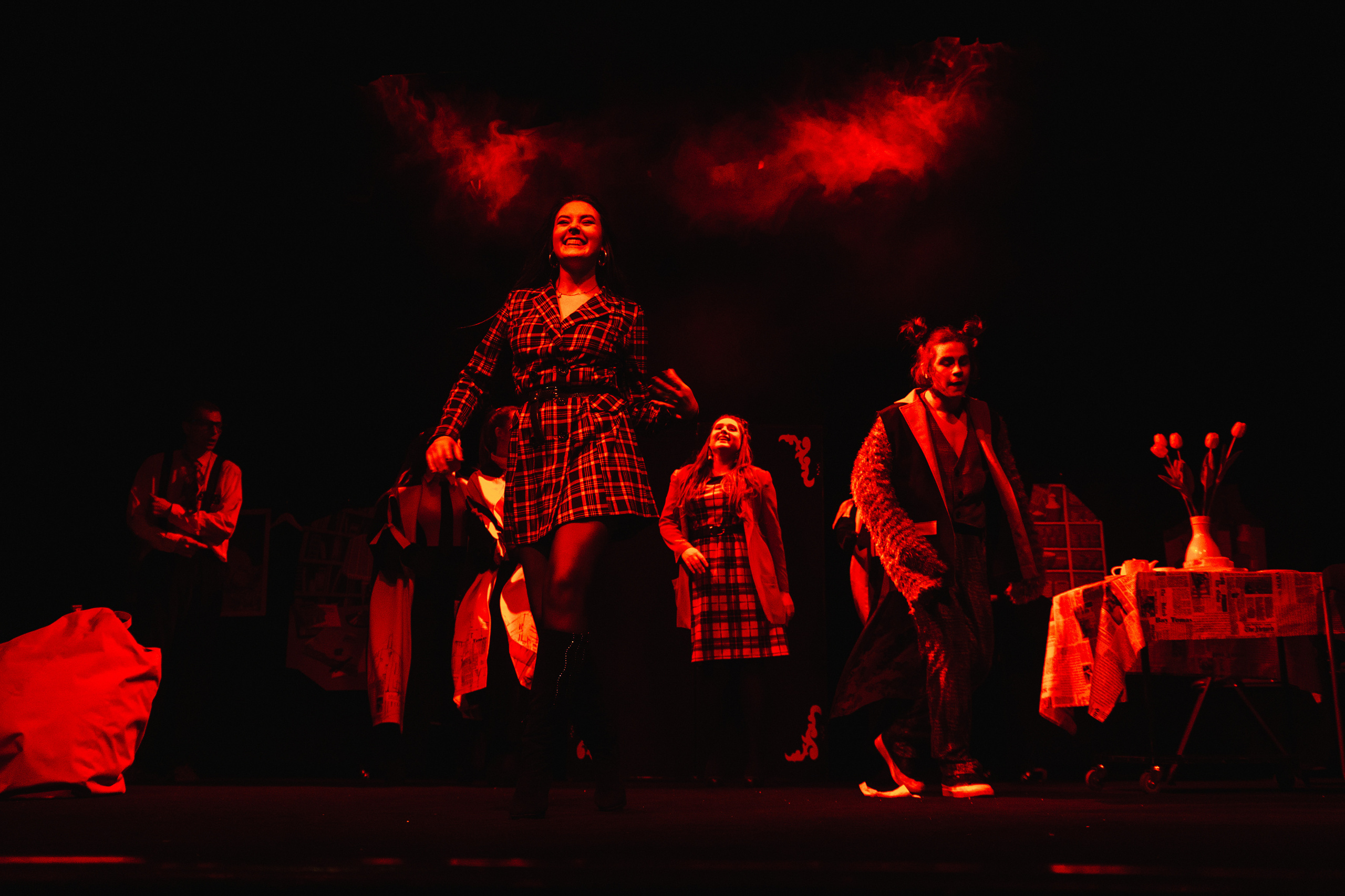 Театр «Сорванцы». Три плюс Кот. Премьера. Фото • Видео • Аэросъемка • Контент для бизнеса