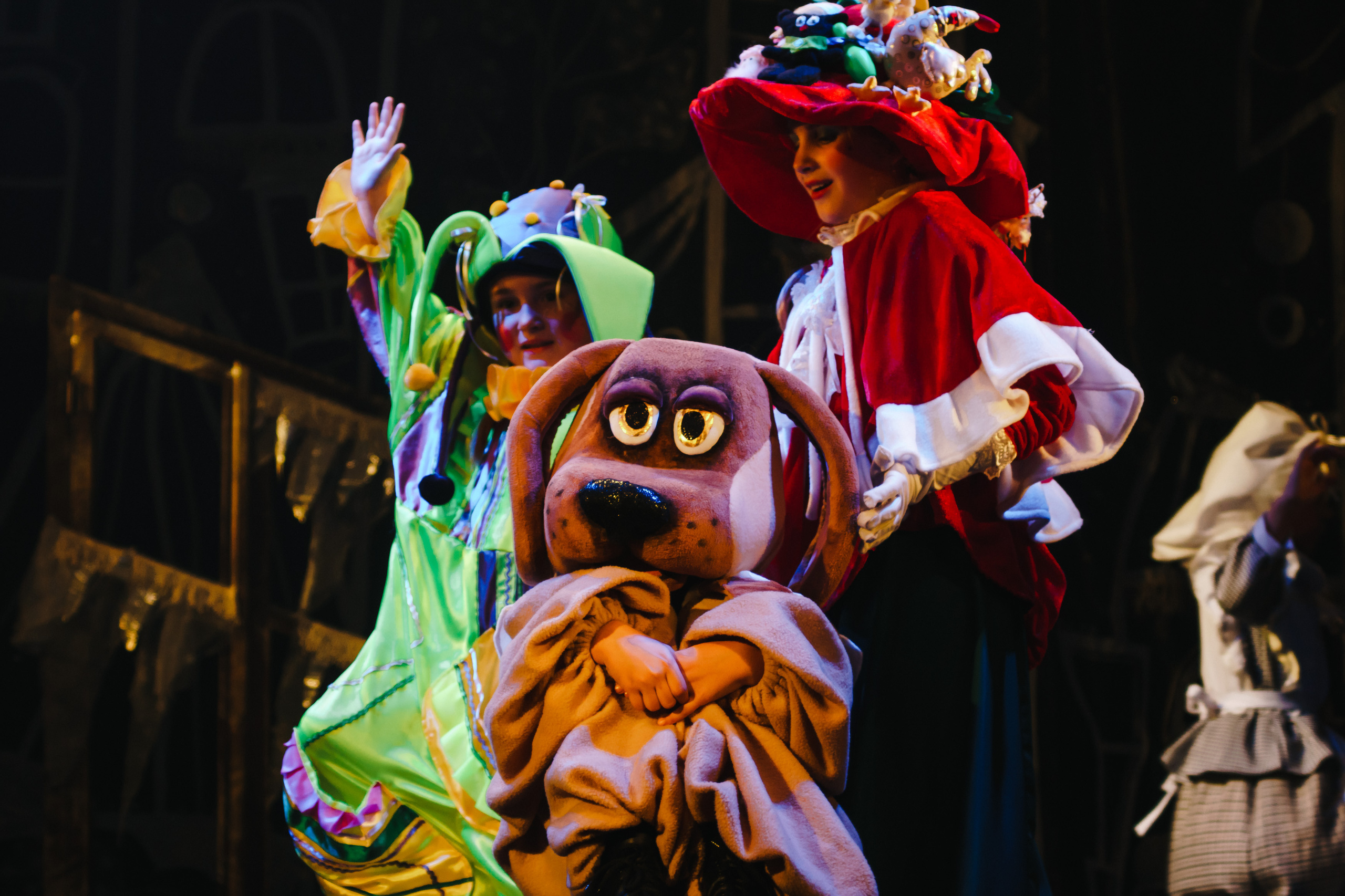 Театр «Сорванцы». Голубая стрела. Фото • Видео • Аэросъемка • Контент для бизнеса