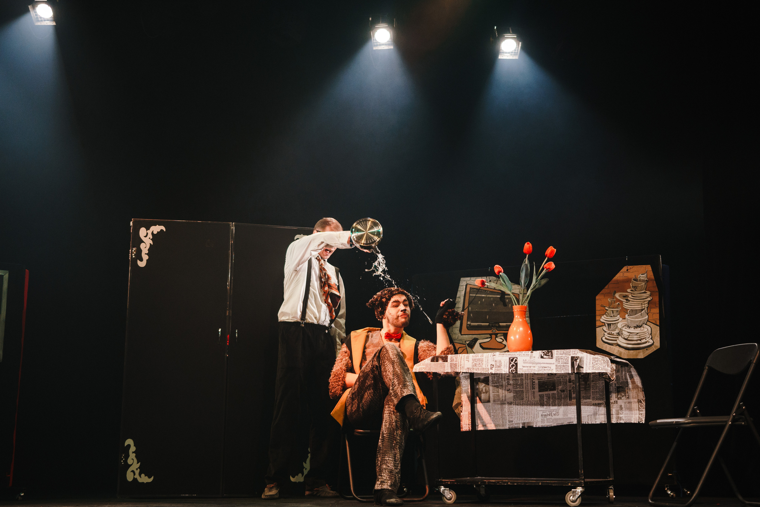 Театр «Сорванцы». Три плюс Кот. Фото • Видео • Аэросъемка • Контент для бизнеса