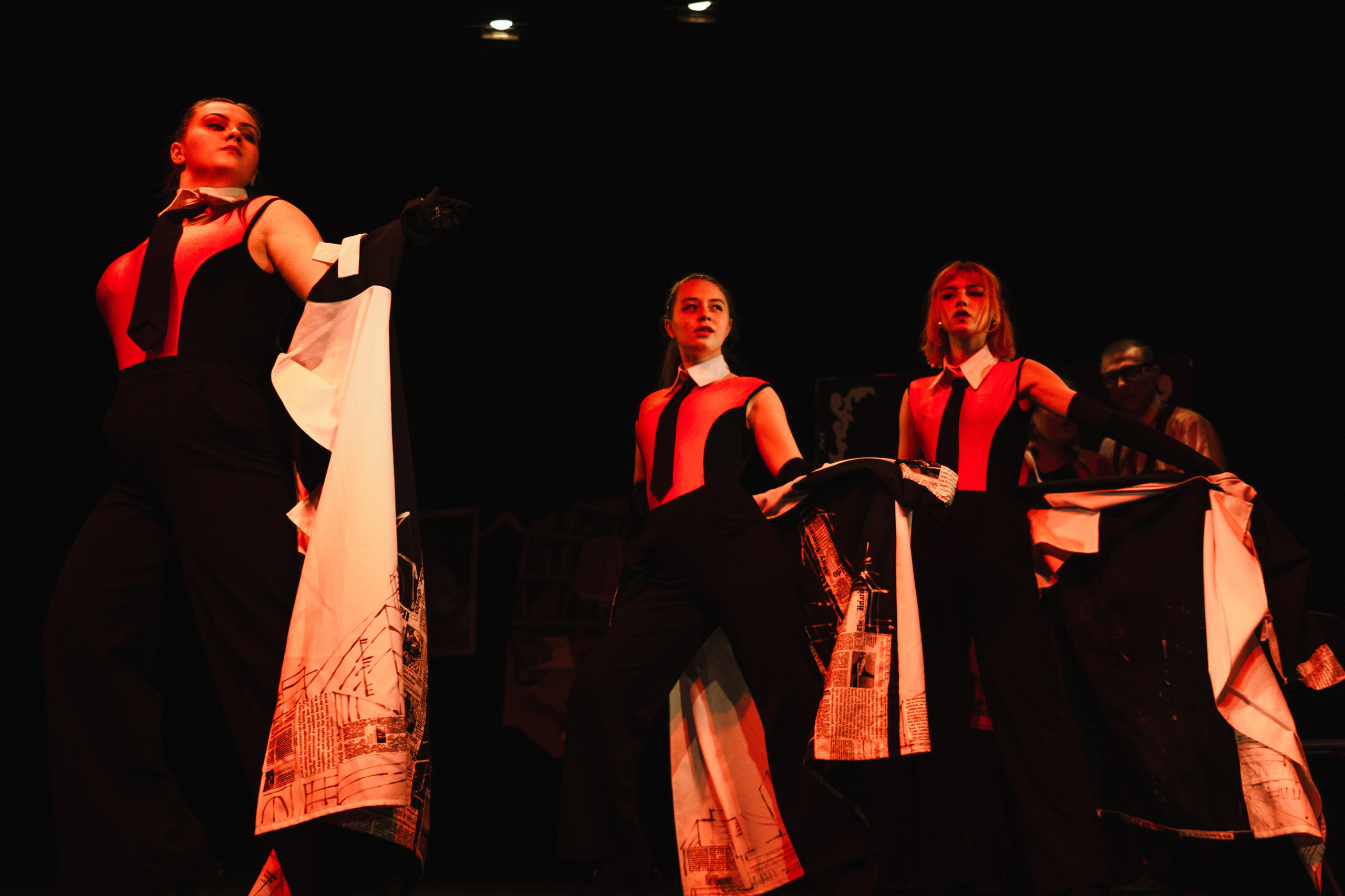 Театр «Сорванцы». Три плюс Кот. Премьера. Фото • Видео • Аэросъемка • Контент для бизнеса