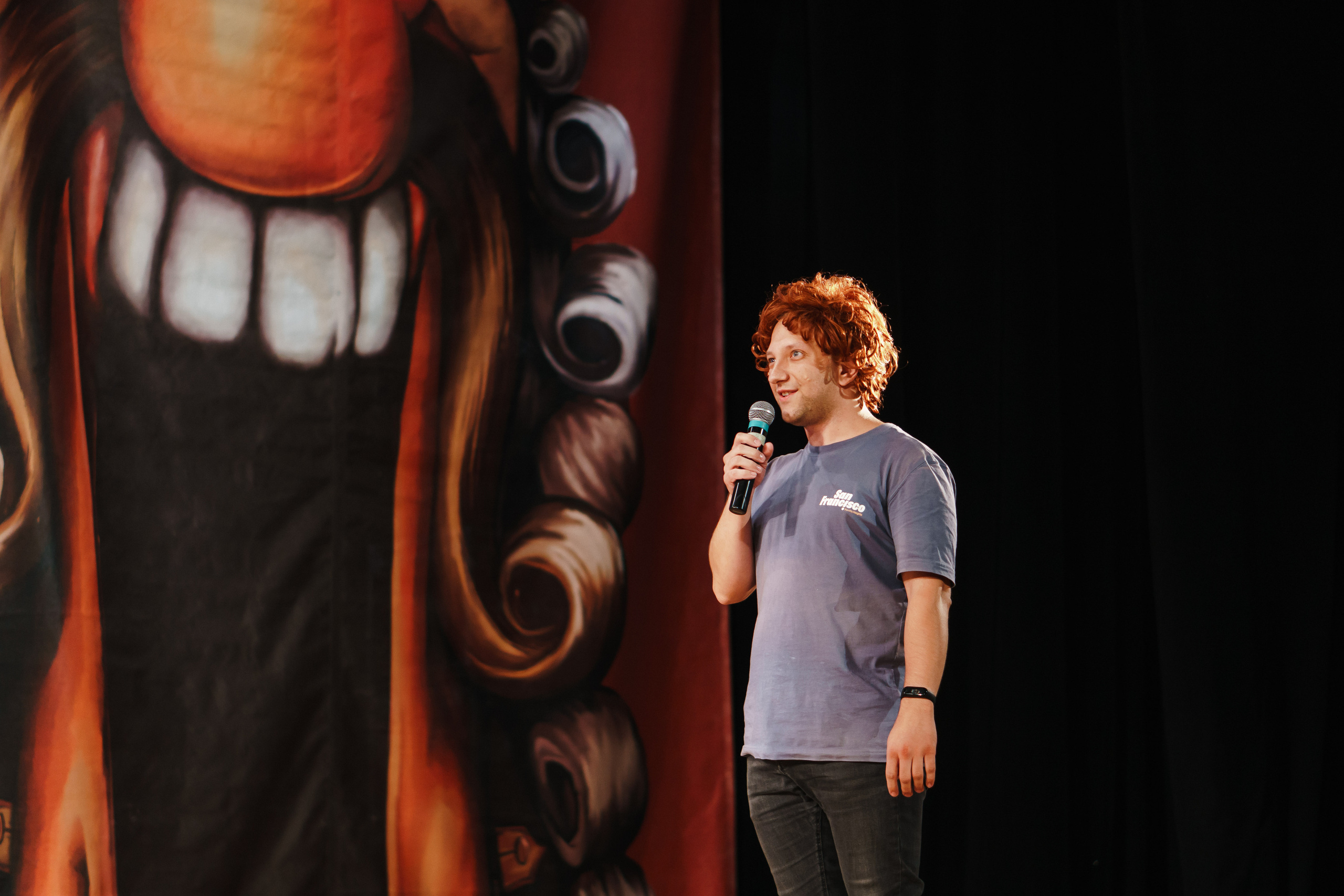 Лига Смеха. Харьков — ХНАТОБ. Фото • Відео • Аерозйомка • Контент для бізнесу