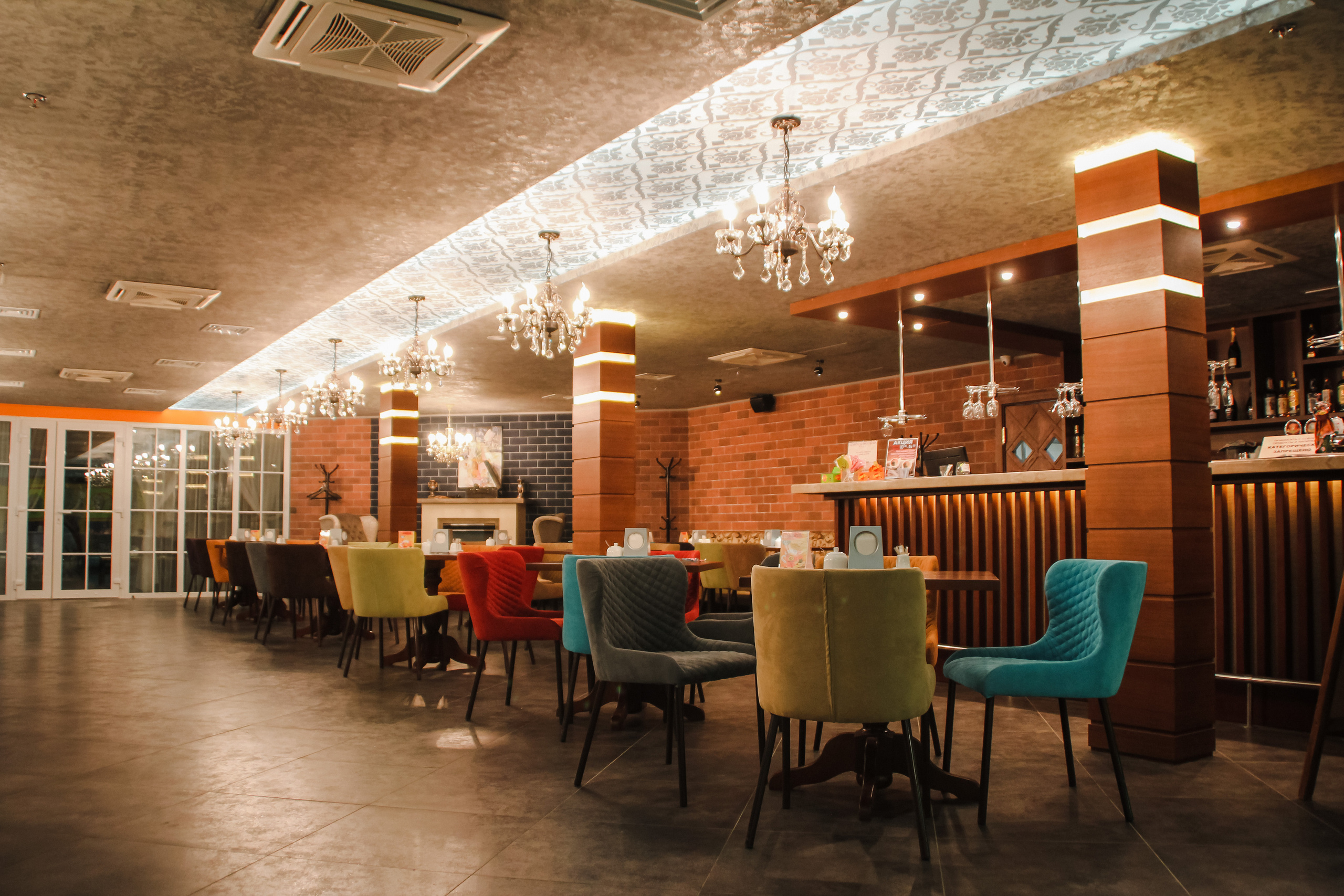 Элементы декора интерьера супермаркета «Рост». Foto • Video • Produktion • Luftbildaufnahmen • Erstellung von Medien