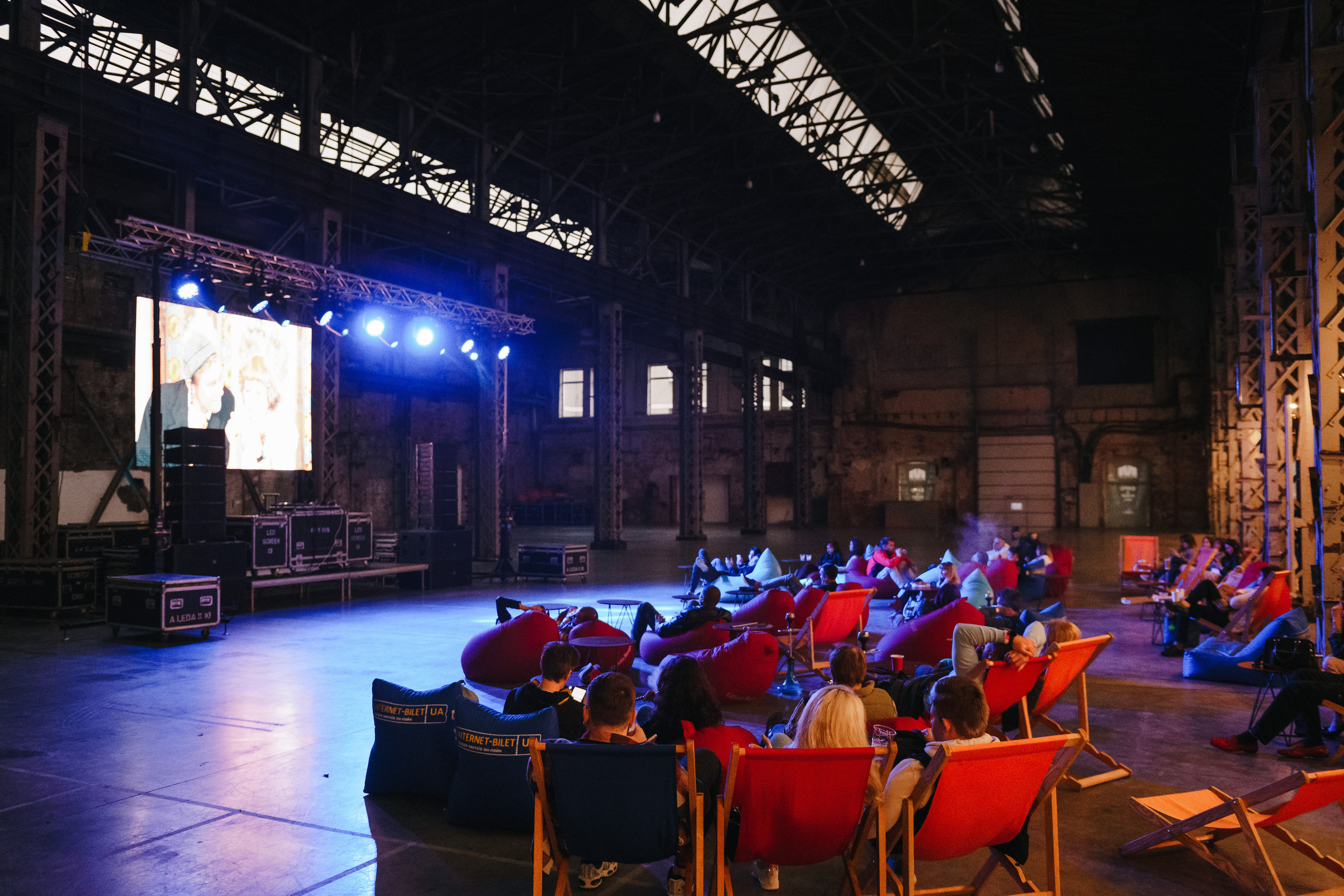 Фестиваль Поколение 90-х. День 2. Foto • Video • Produktion • Luftbildaufnahmen • Erstellung von Medien