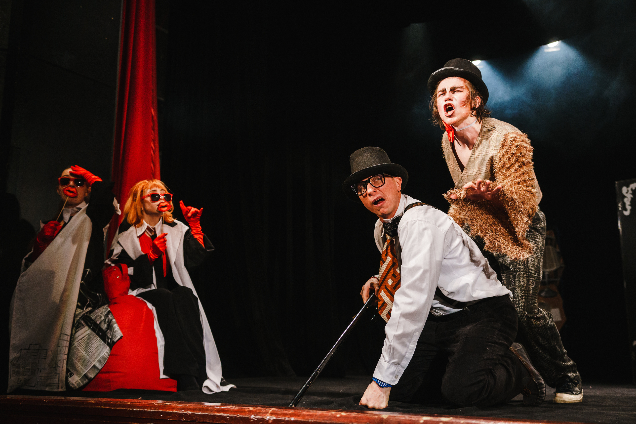 Театр «Сорванцы». Три плюс Кот. Премьера. Фото • Видео • Аэросъемка • Контент для бизнеса