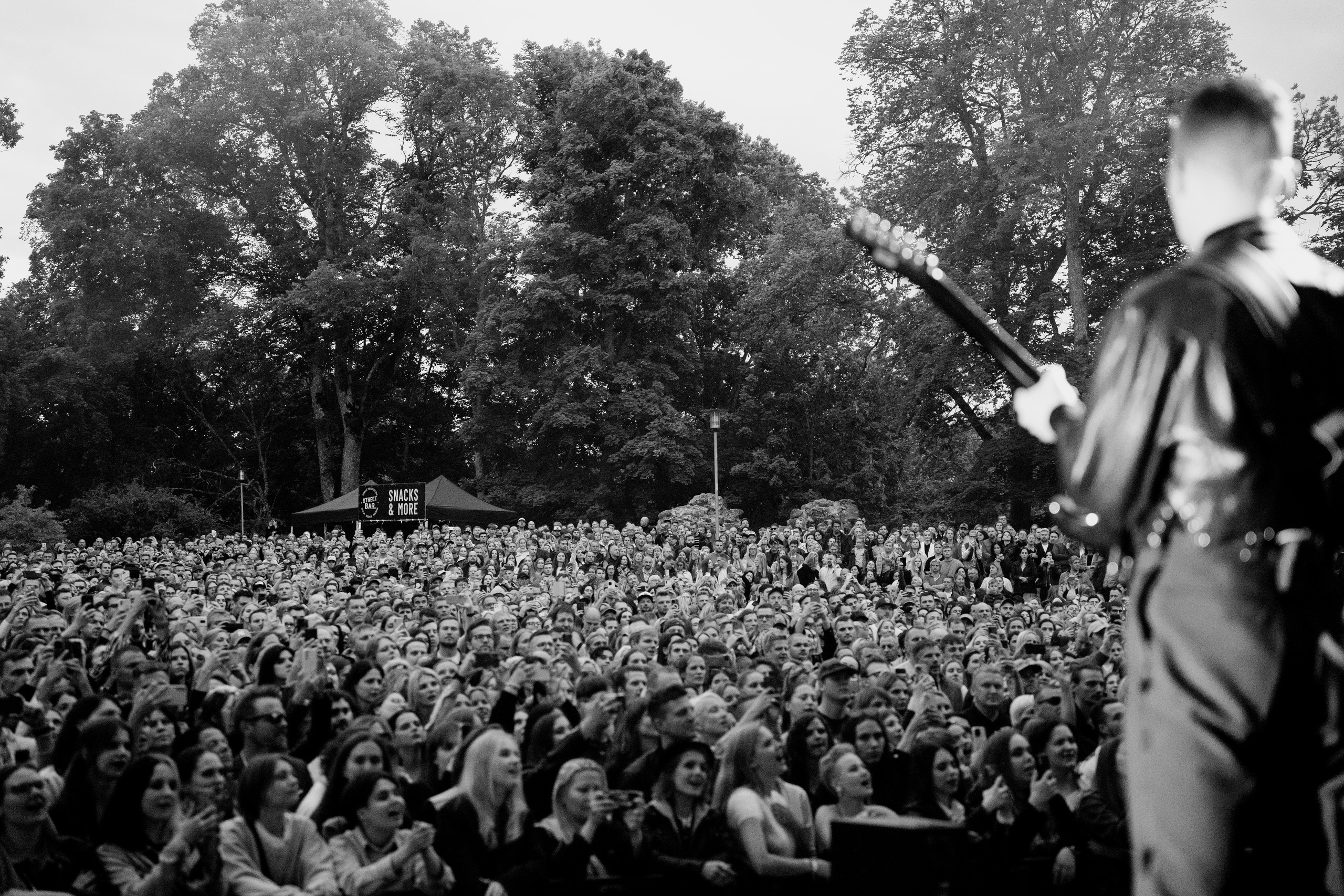 HURTS — Sigulda Medieval Castle. Фото • Відео • Аерозйомка • Контент для бізнесу
