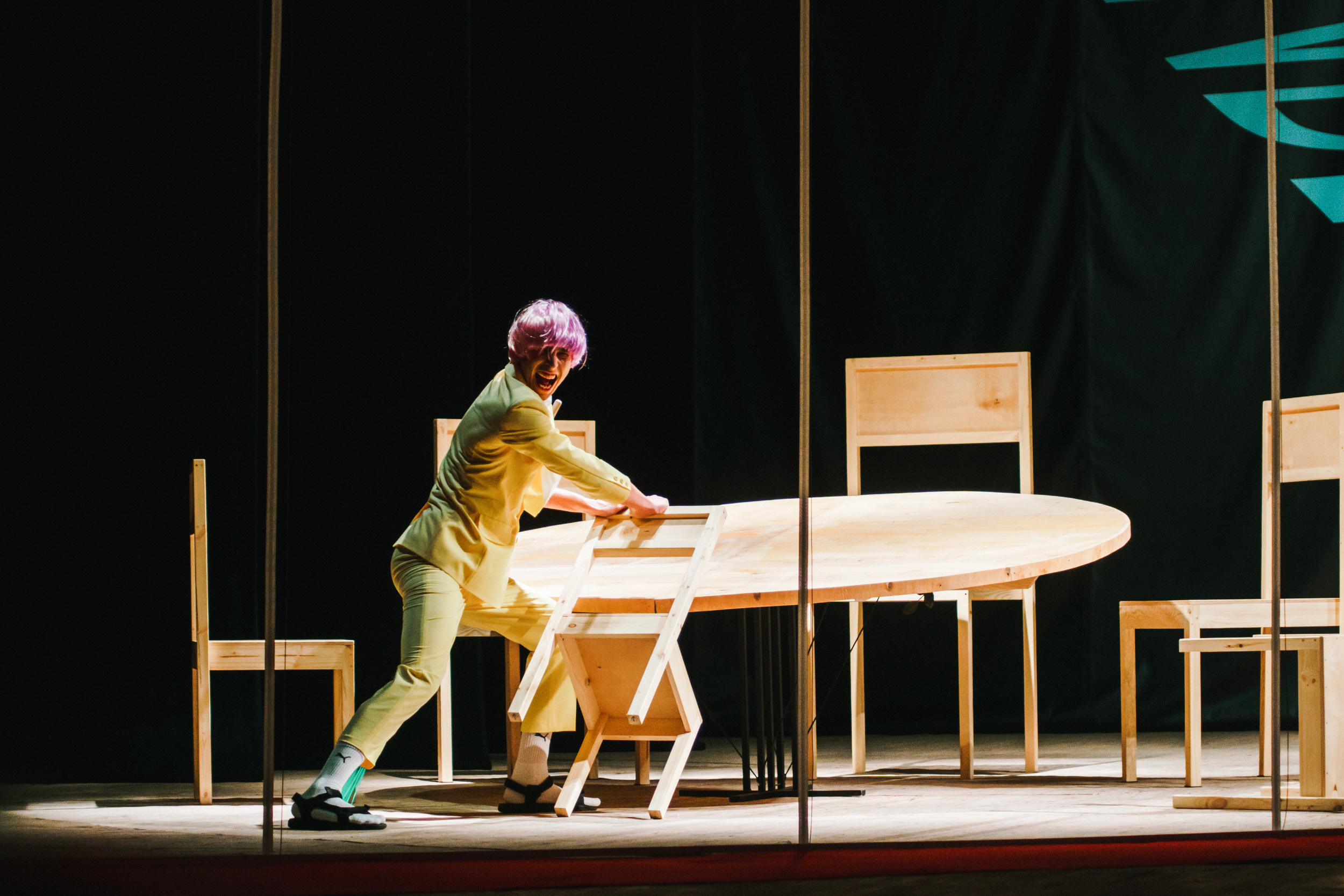 Театр «Прекрасные Цветы». Alice in Wonderland. Фото • Відео • Аерозйомка • Контент для бізнесу