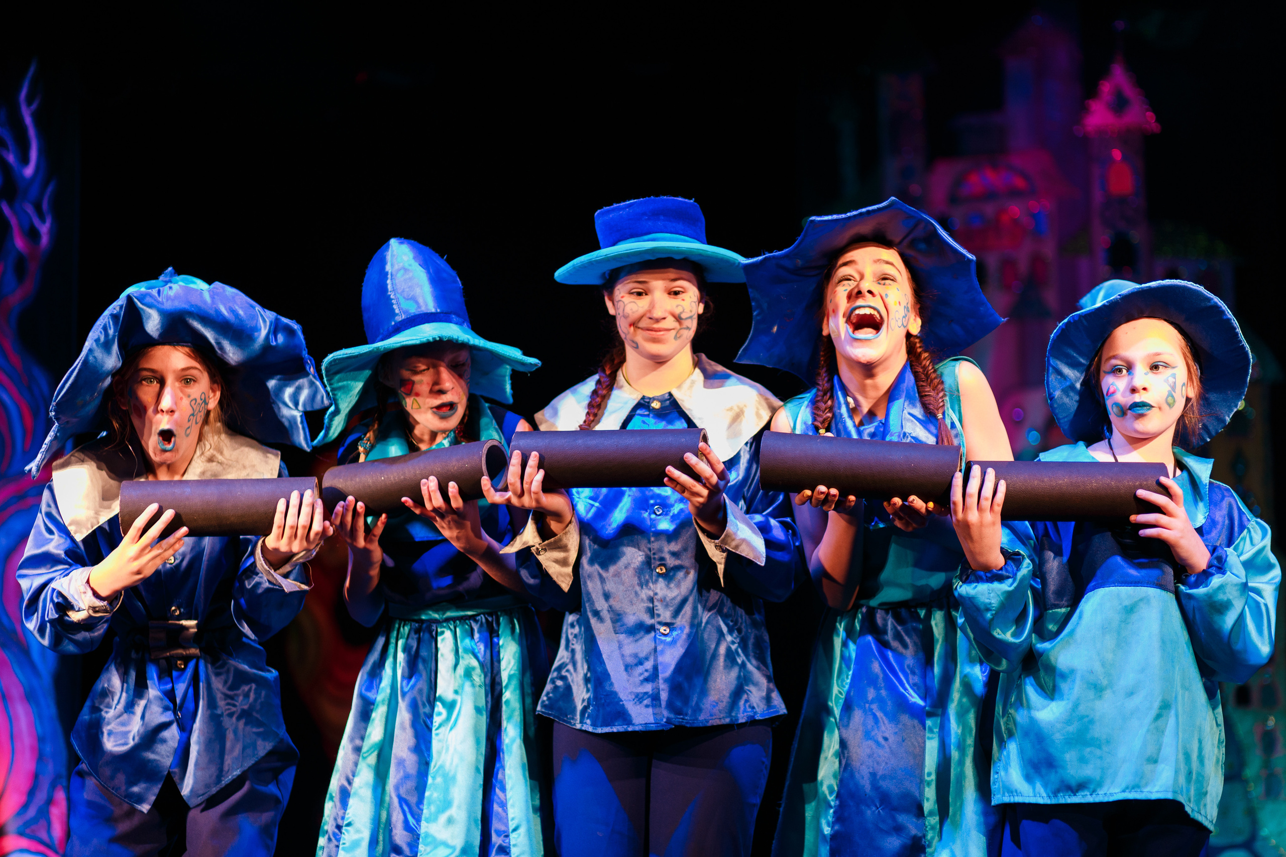 Театр «Сорванцы». Волшебник Изумрудного города. Фото • Видео • Аэросъемка • Контент для бизнеса