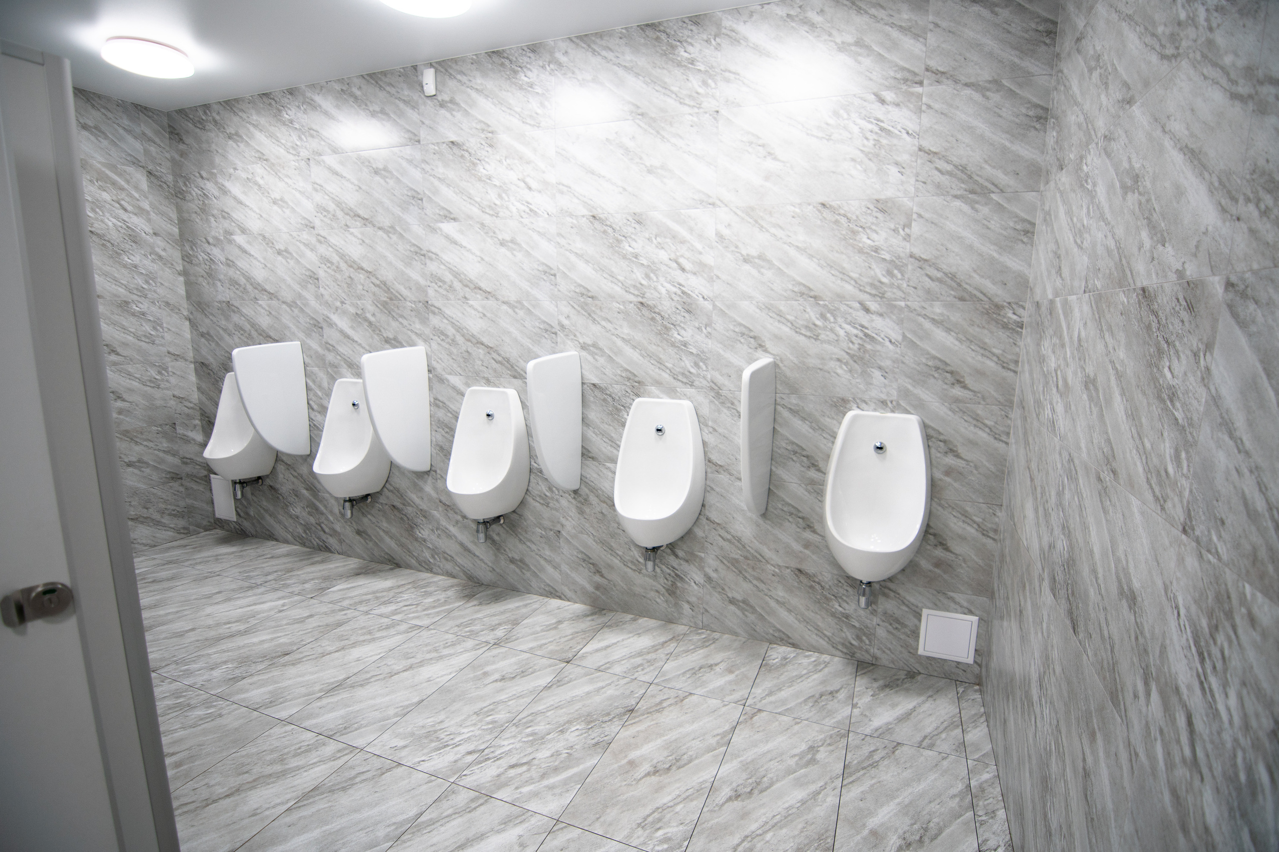 Туалет. Парк Горького. Photo • Video • Production • Aerial • Media Creation