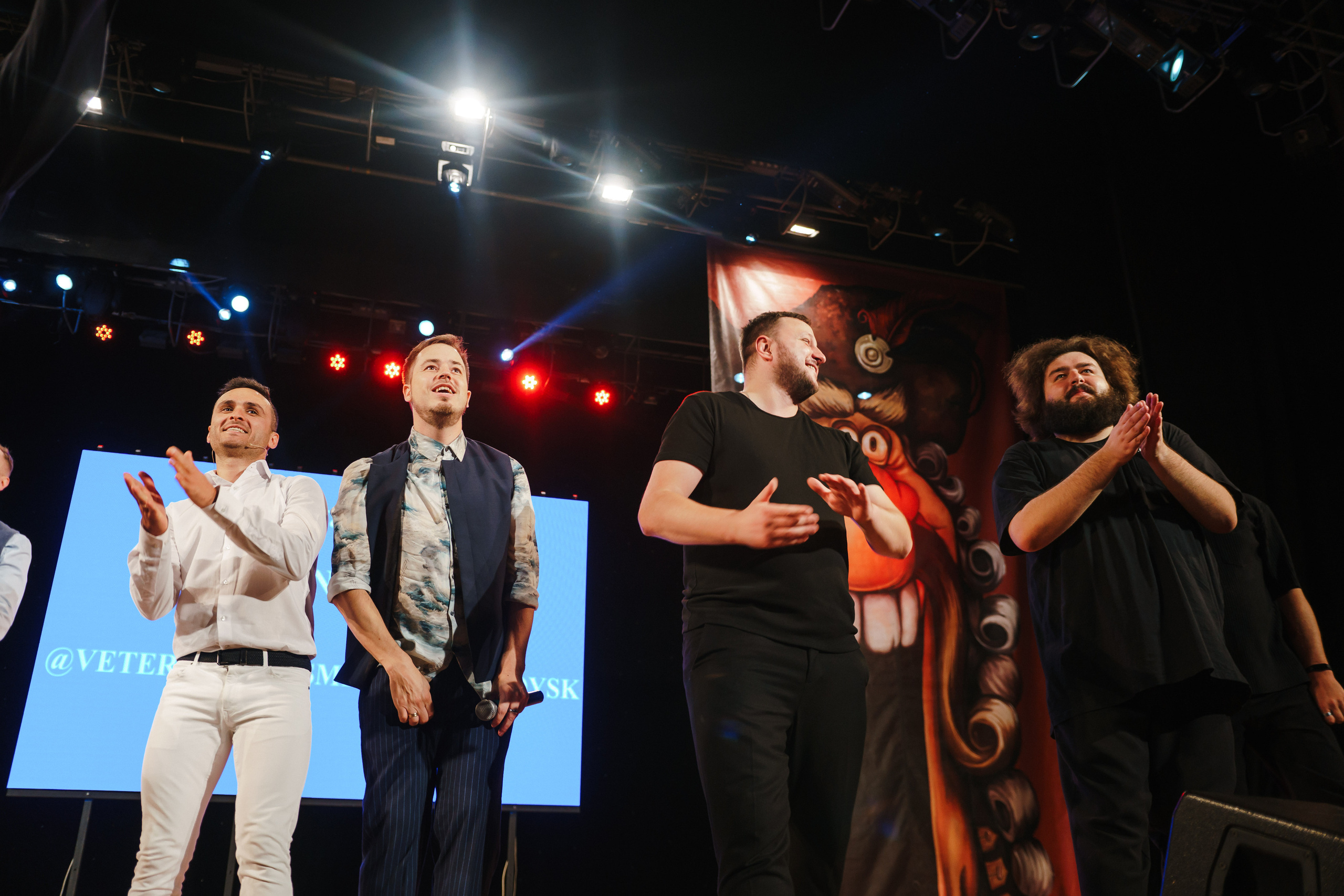 Лига Смеха. Харьков — ХНАТОБ. Фото • Відео • Аерозйомка • Контент для бізнесу