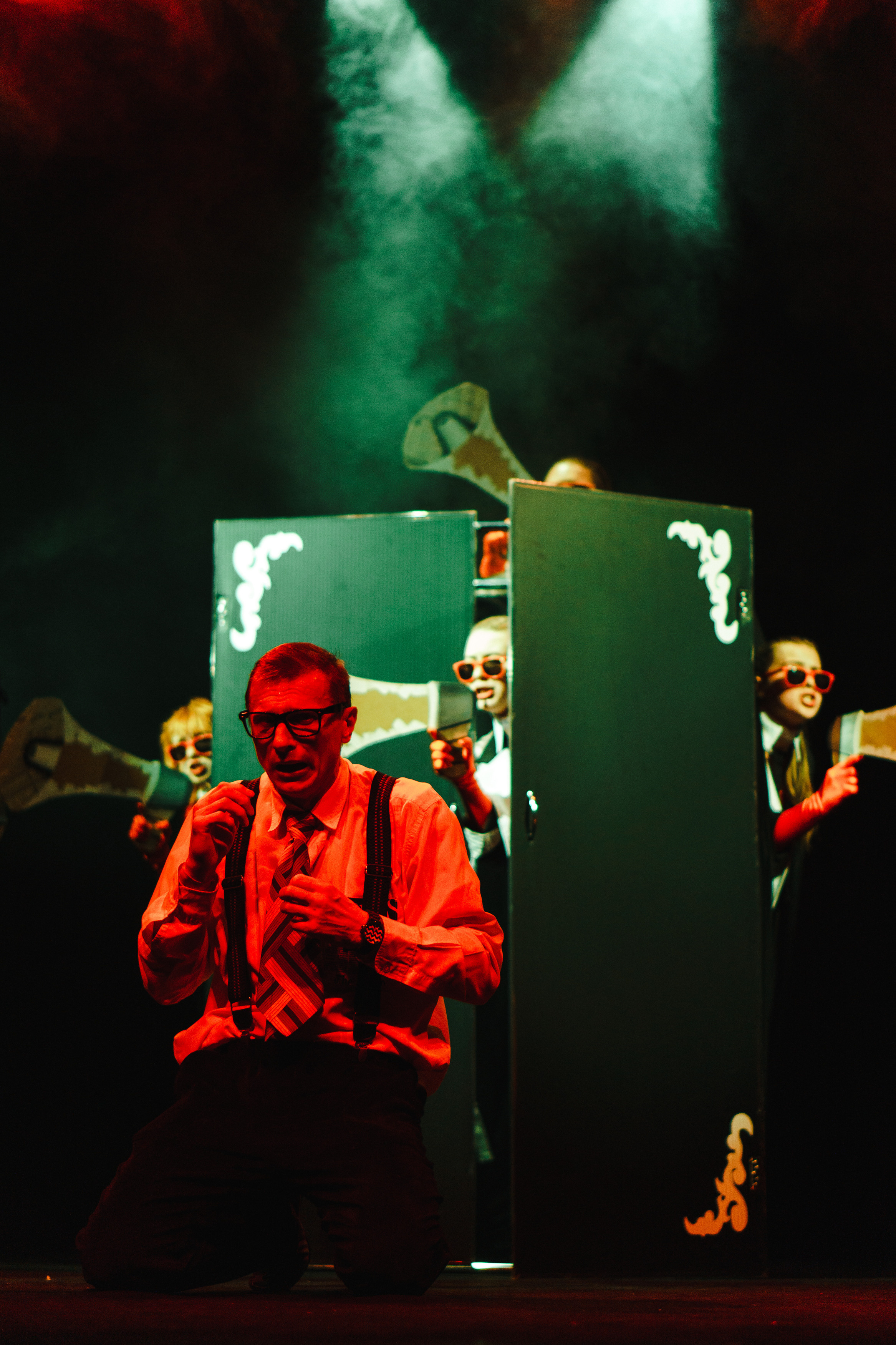 Театр «Сорванцы». Три плюс Кот. Премьера. Фото • Видео • Аэросъемка • Контент для бизнеса