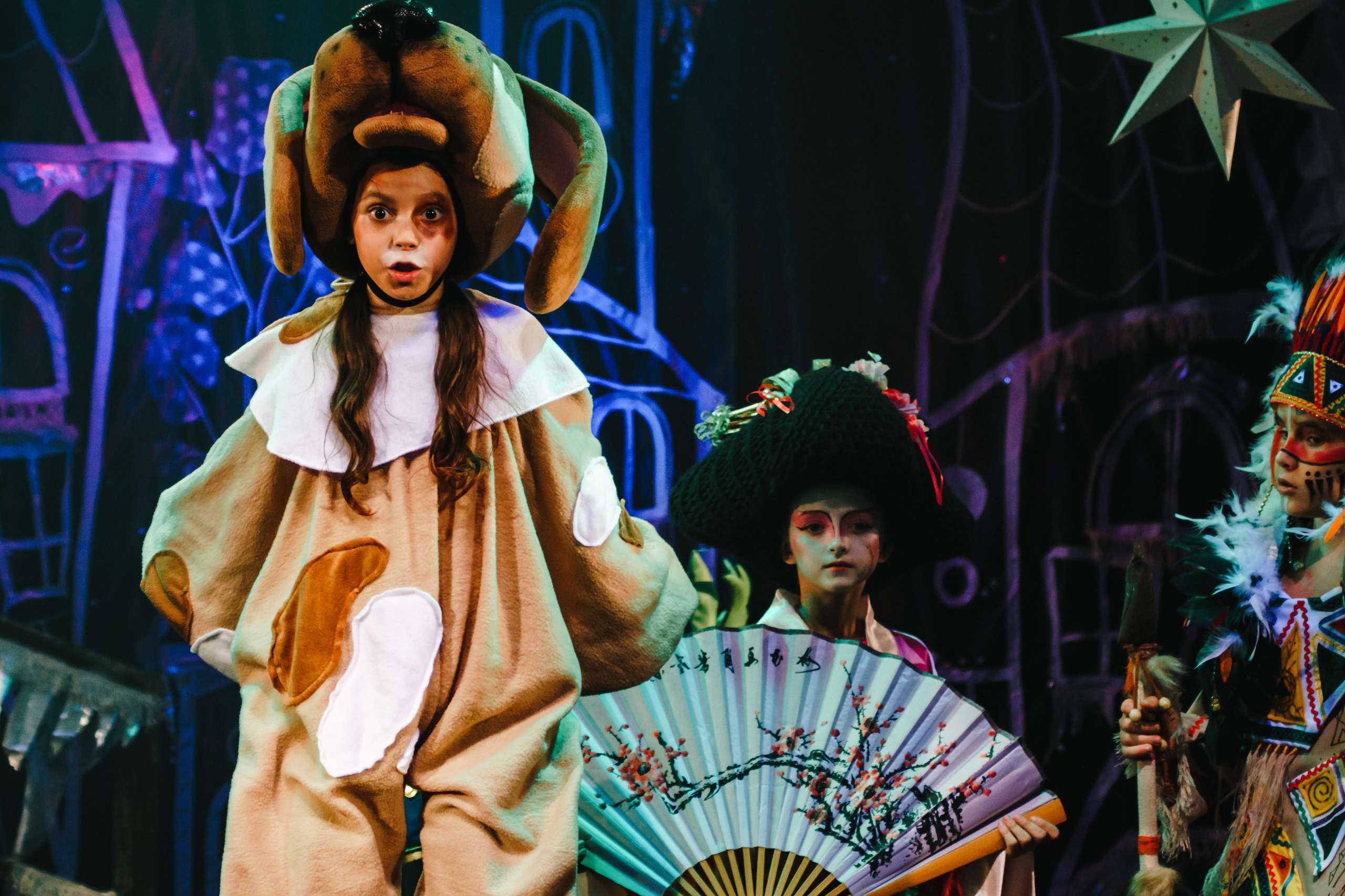 Театр «Сорванцы». Голубая стрела. Фото • Видео • Аэросъемка • Контент для бизнеса