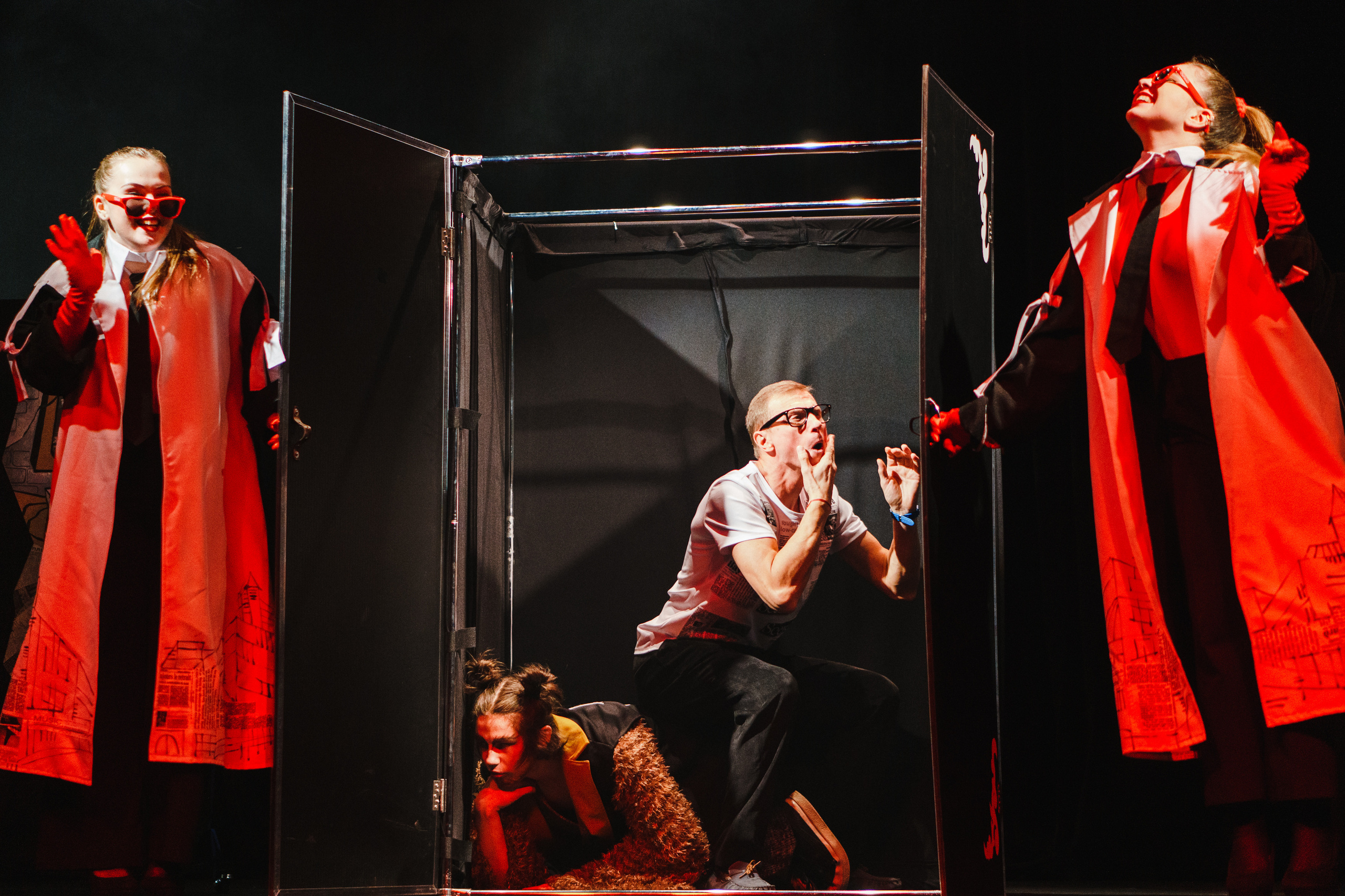 Театр «Сорванцы». Три плюс Кот. Премьера. Фото • Видео • Аэросъемка • Контент для бизнеса