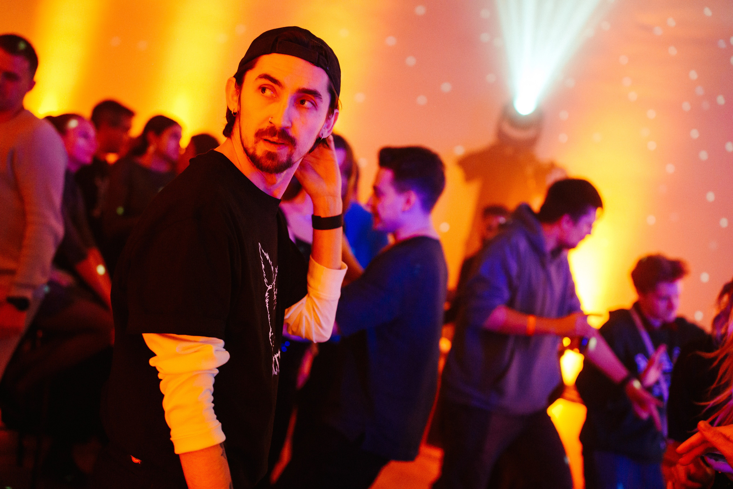 Barcelona — We shine together. Foto • Video • Produktion • Luftbildaufnahmen • Erstellung von Medien