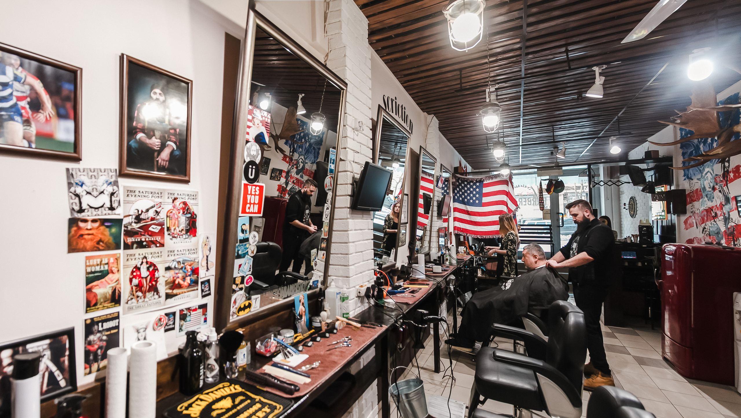 Scriction Barbershop. Foto • Video • Produktion • Luftbildaufnahmen • Erstellung von Medien