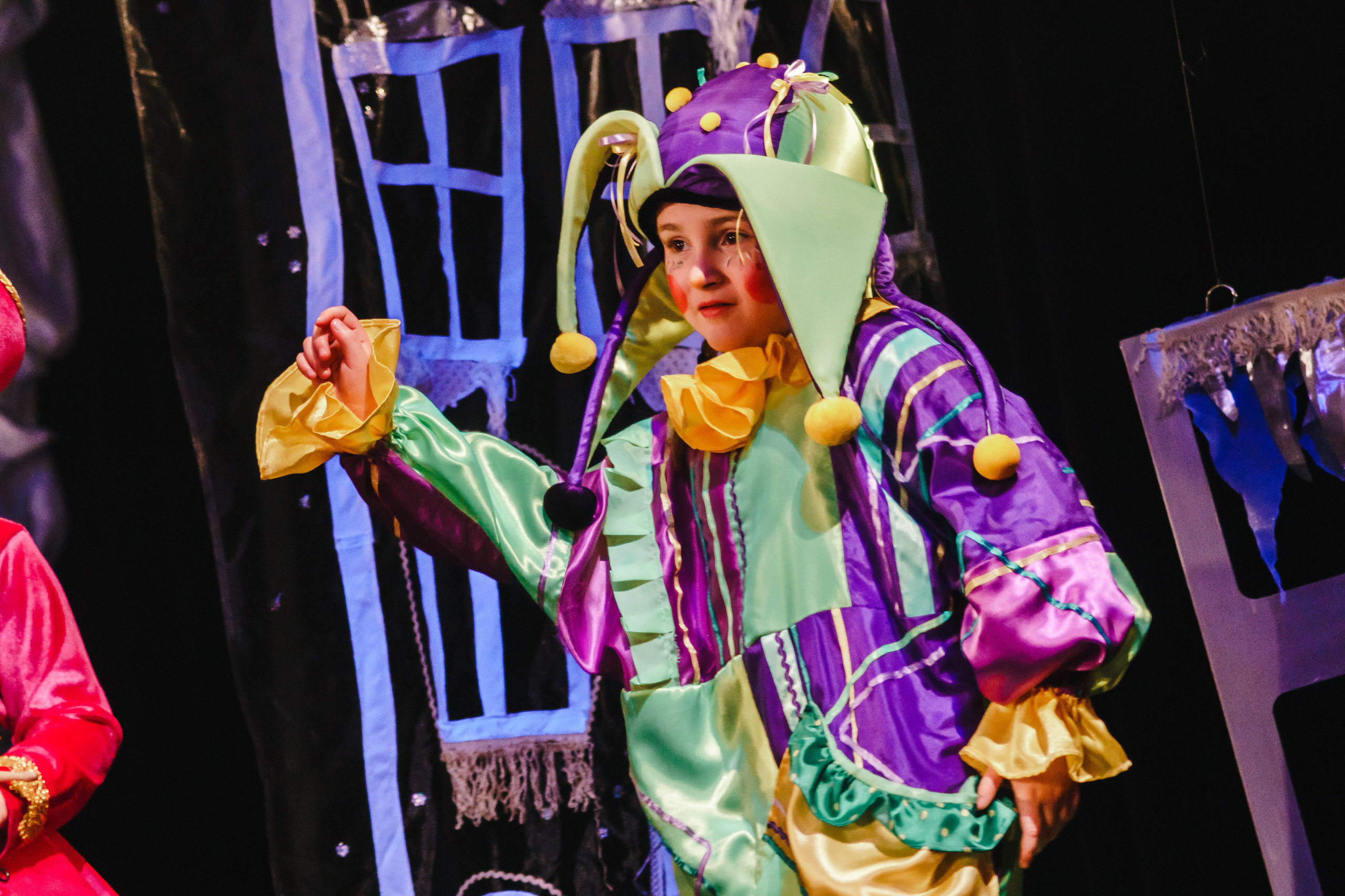 Театр «Сорванцы». Голубая стрела. Фото • Видео • Аэросъемка • Контент для бизнеса