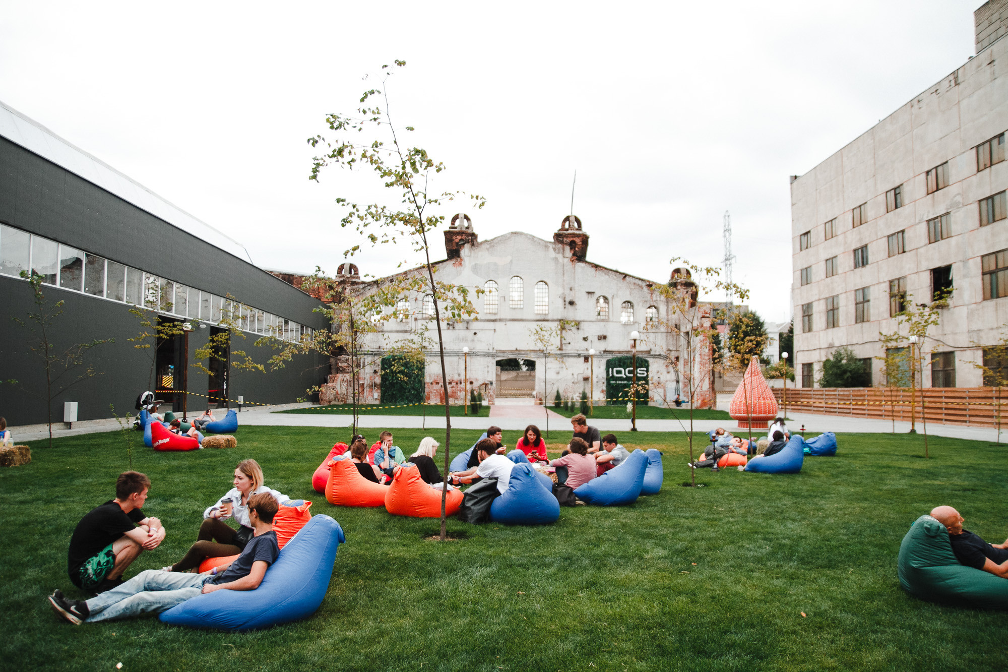Движ Париж. Арт-завод «Механика». Фото • Видео • Аэросъемка • Контент для бизнеса