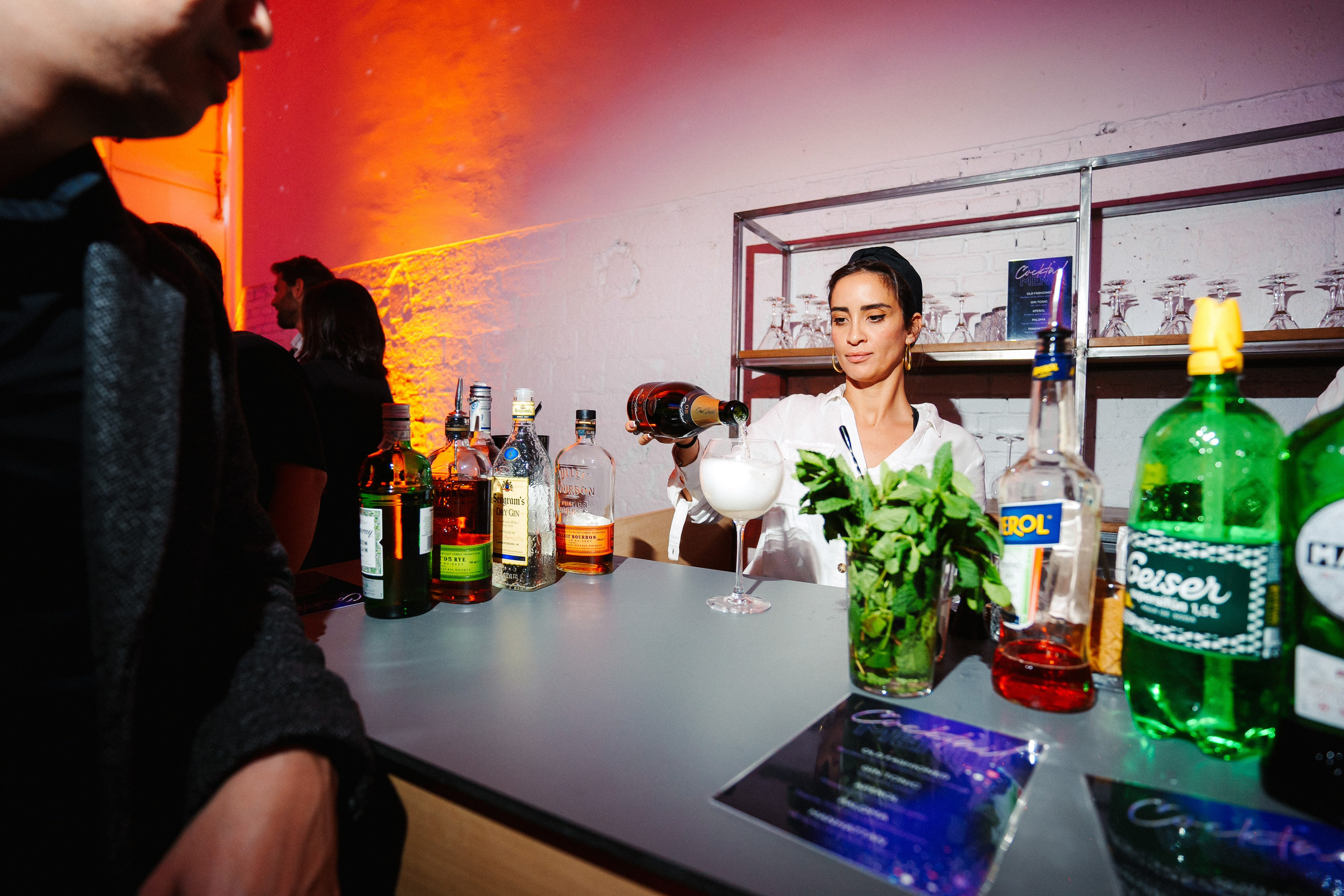 Barcelona — We shine together. Foto • Video • Produktion • Luftbildaufnahmen • Erstellung von Medien