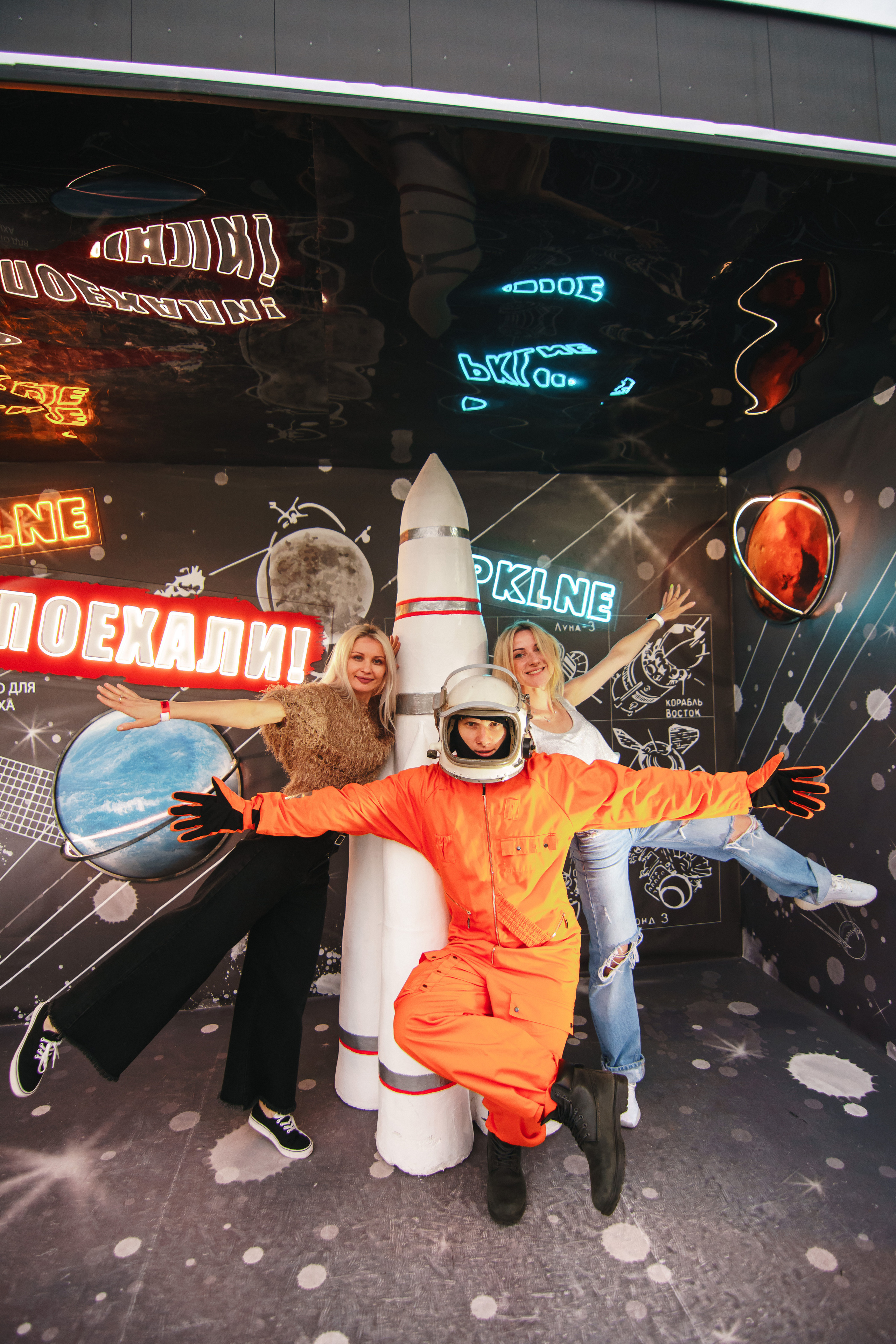 Фестиваль Поколение 90-х. День 1. Фото • Відео • Аерозйомка • Контент для бізнесу