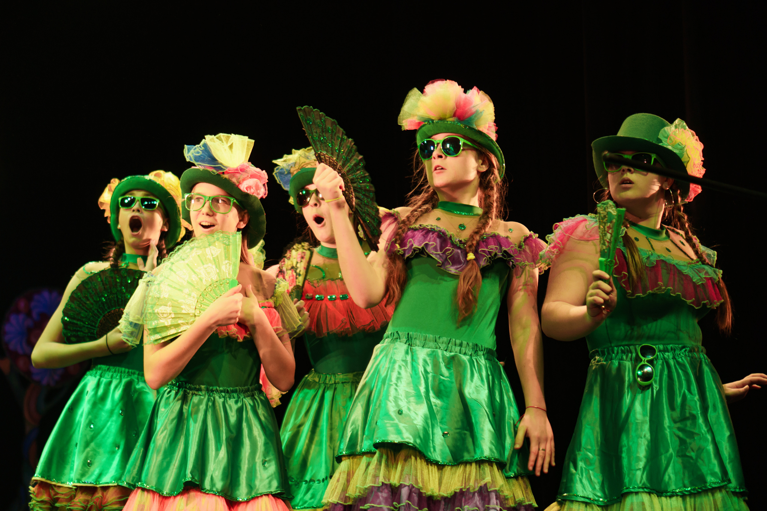 Театр «Сорванцы». Волшебник Изумрудного города. Фото • Видео • Аэросъемка • Контент для бизнеса