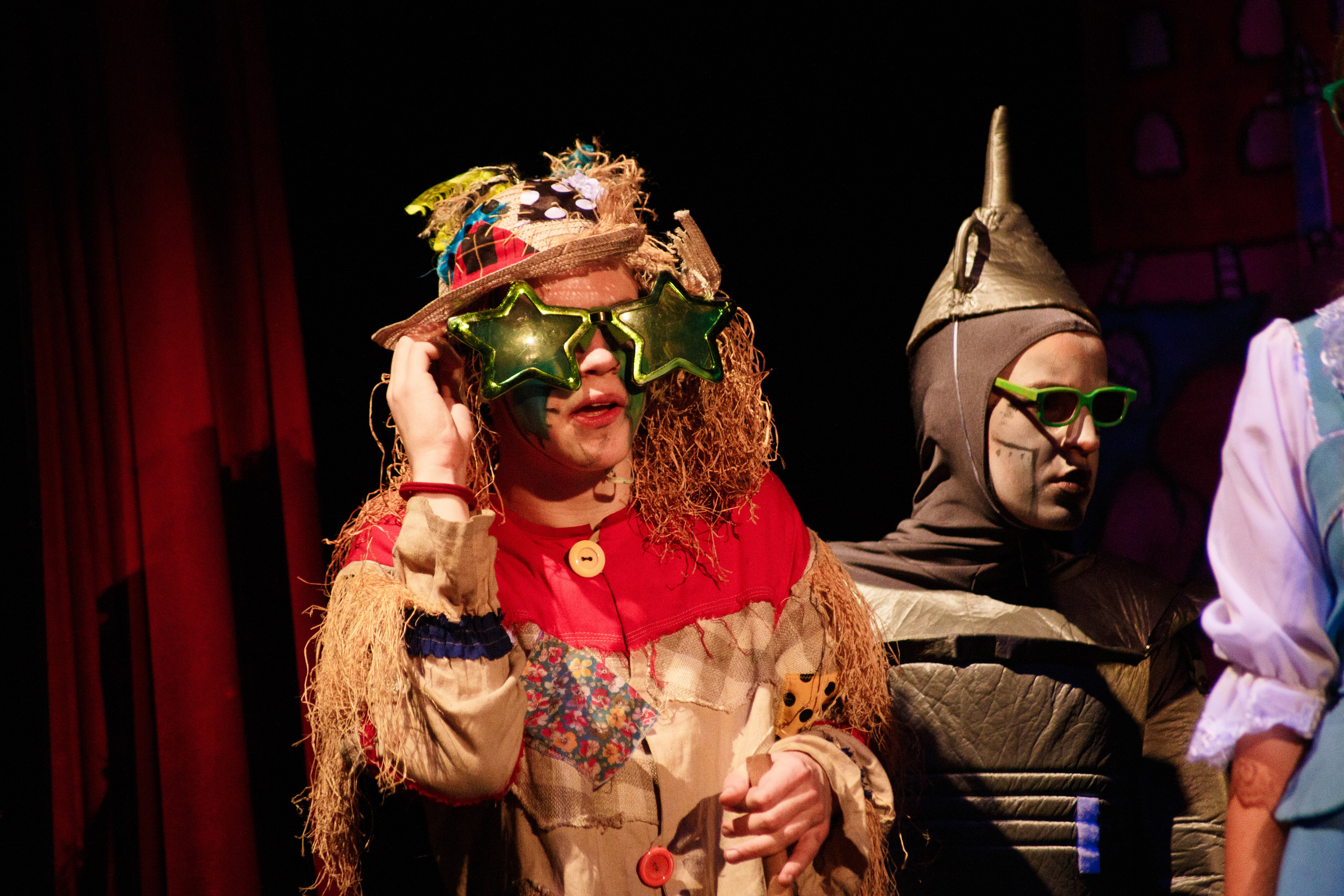 Театр «Сорванцы». Волшебник Изумрудного города. Фото • Видео • Аэросъемка • Контент для бизнеса