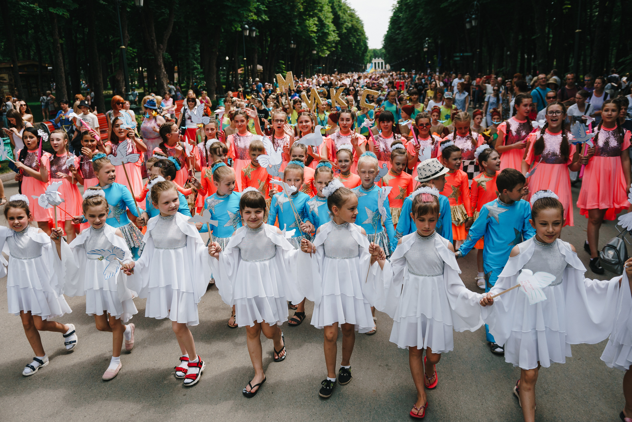 День защиты детей в Центральном парке. Foto • Video • Produktion • Luftbildaufnahmen • Erstellung von Medien