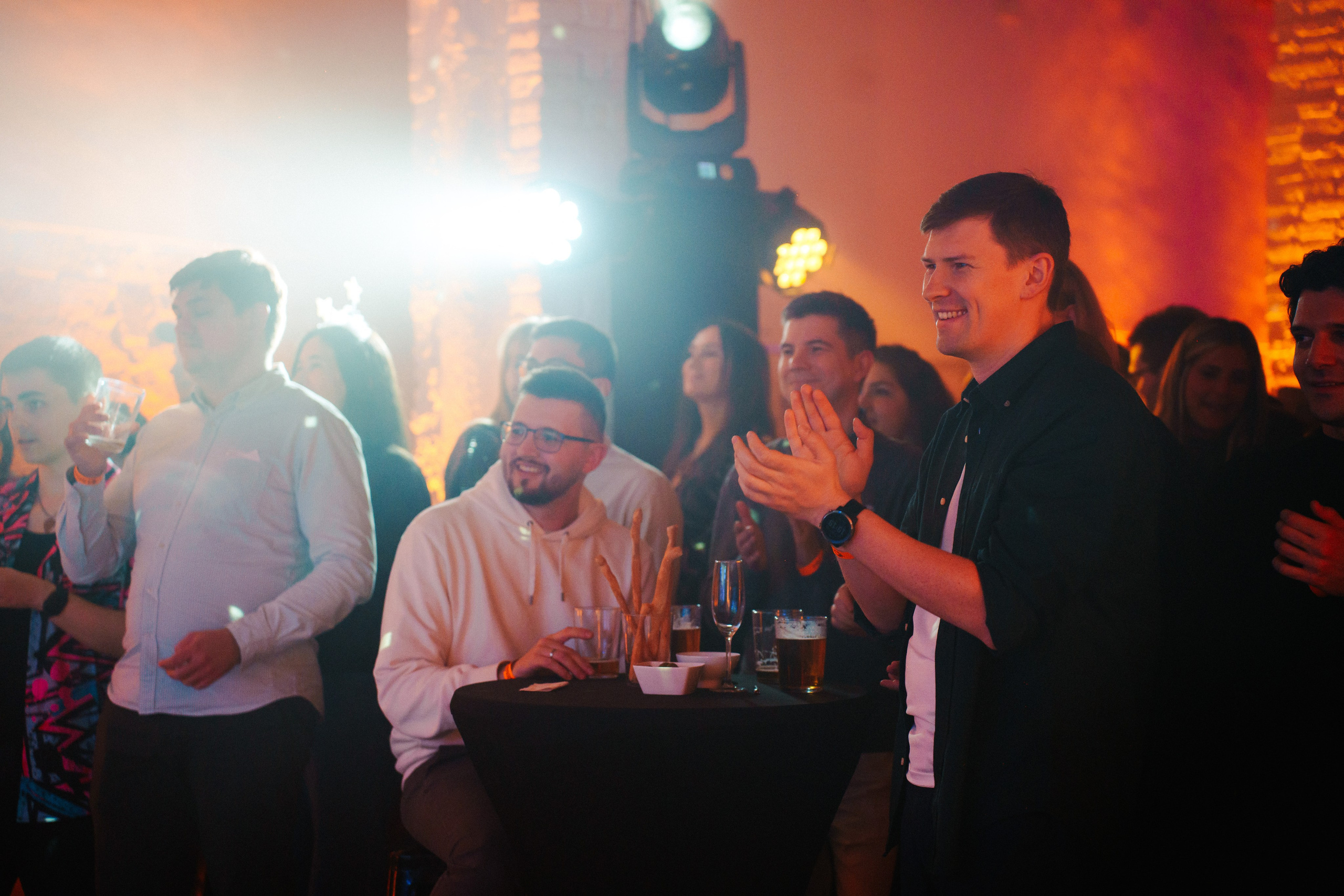 Barcelona — We shine together. Foto • Video • Produktion • Luftbildaufnahmen • Erstellung von Medien