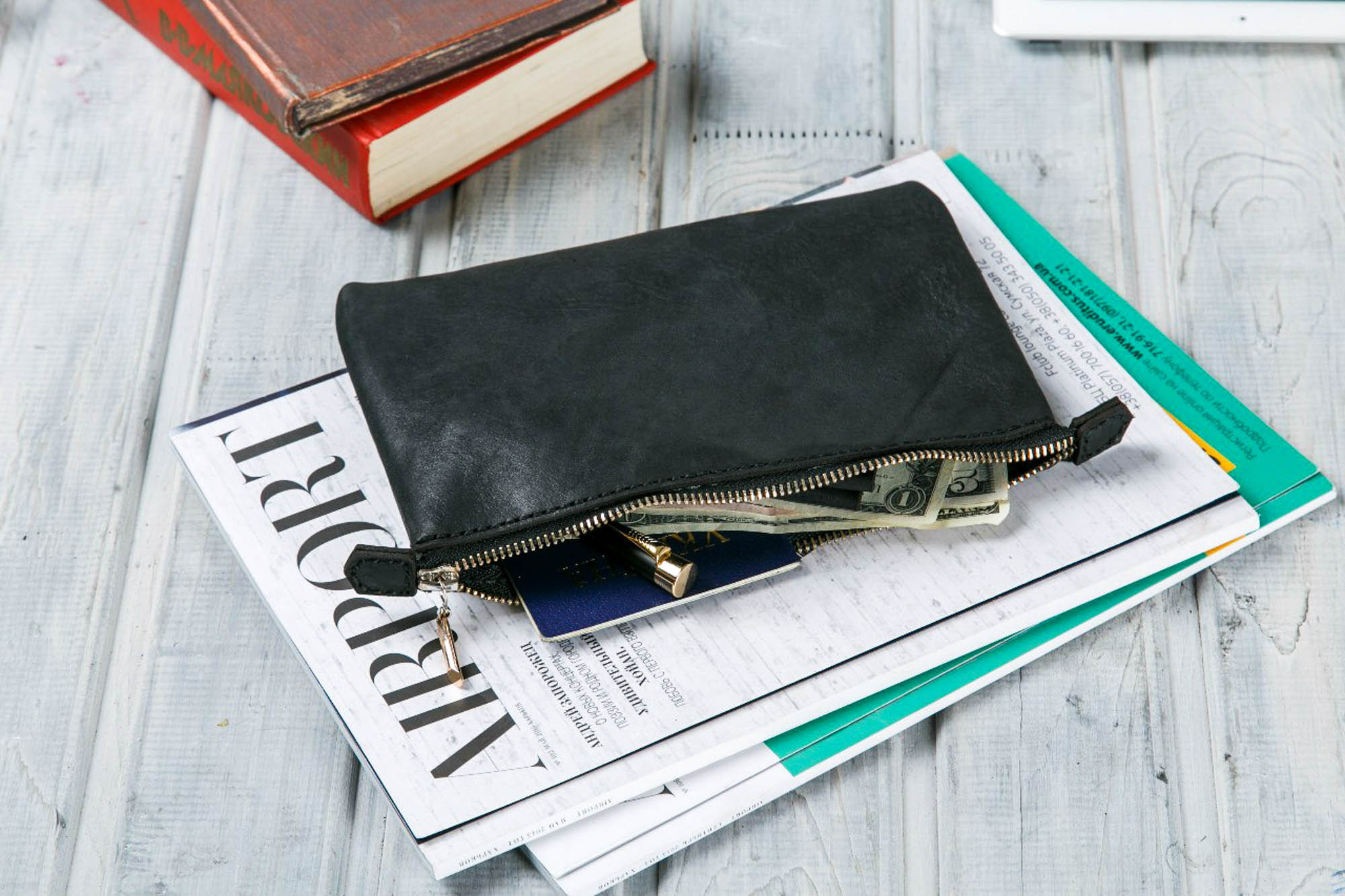 Betterson. Кошельки и блокноты. Фото • Відео • Аерозйомка • Контент для бізнесу