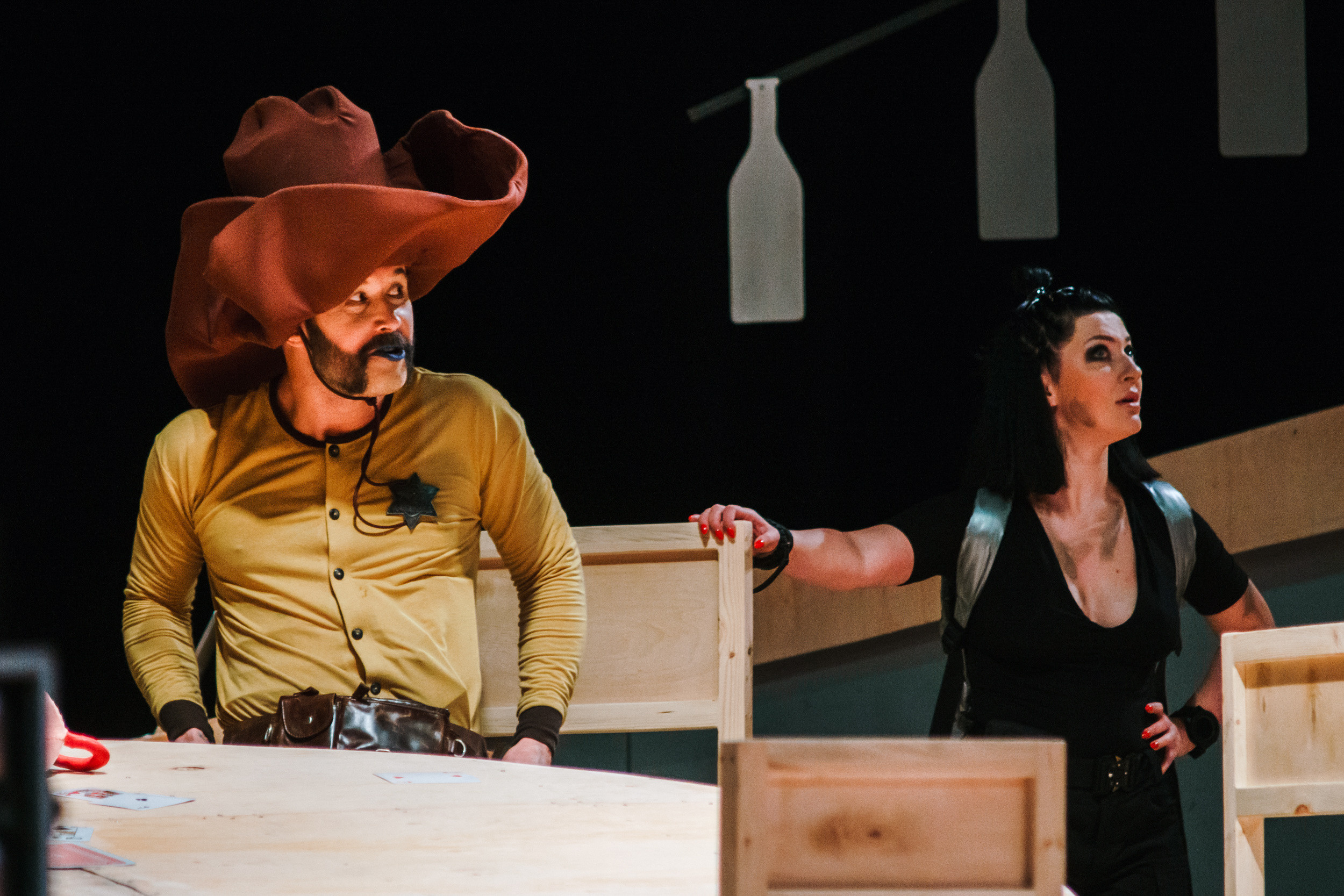 Театр «Прекрасные Цветы». Alice in Wonderland. Фото • Відео • Аерозйомка • Контент для бізнесу