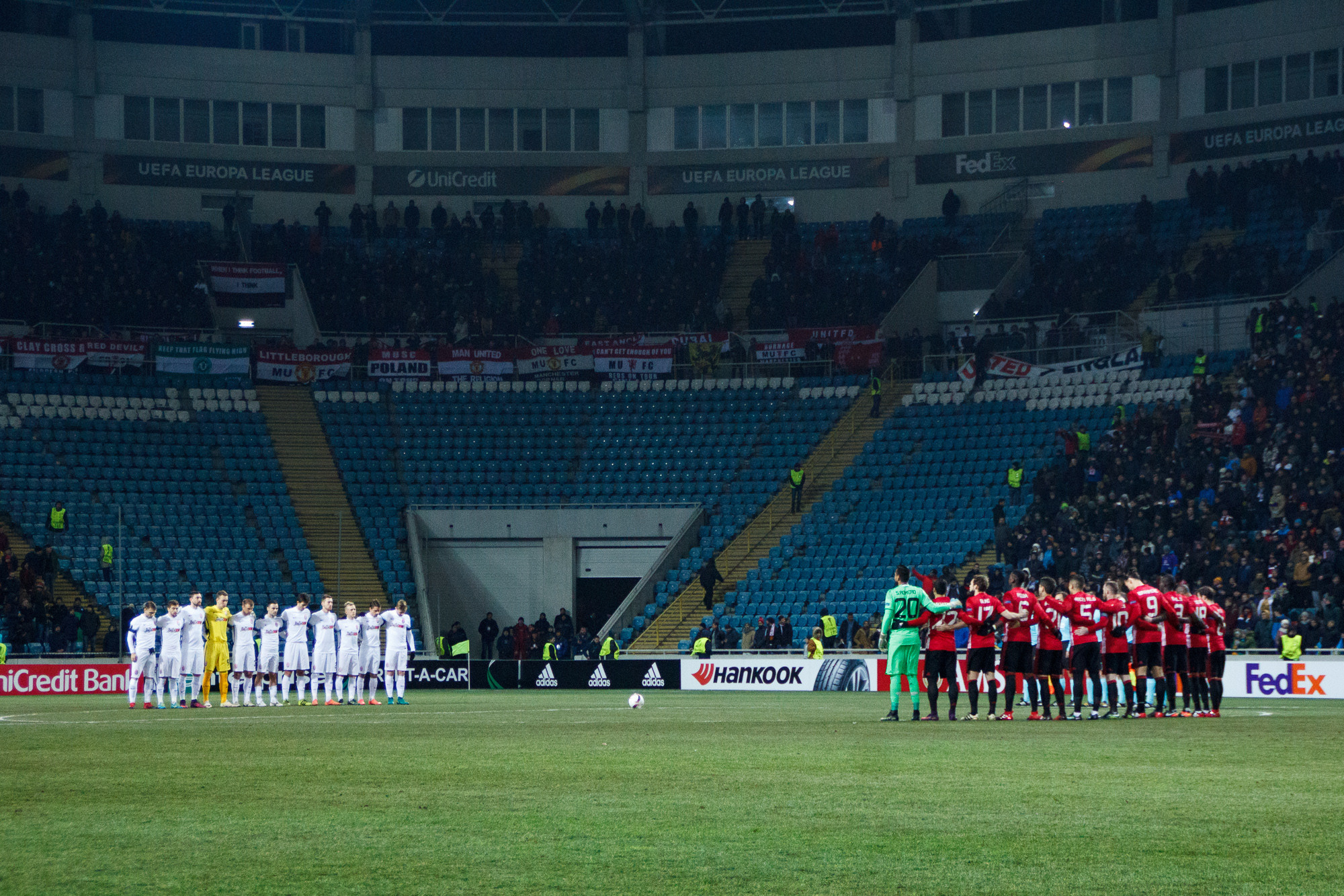 Заря Луганск — Манчестер Юнайтед. Фото • Відео • Аерозйомка • Контент для бізнесу