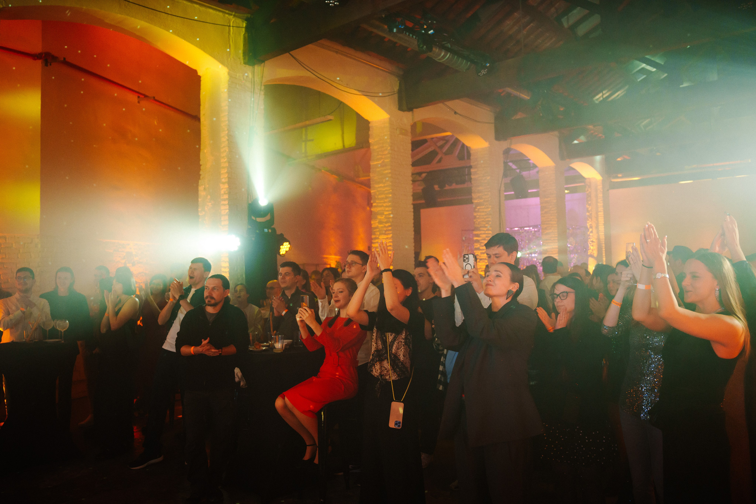 Barcelona — We shine together. Foto • Video • Produktion • Luftbildaufnahmen • Erstellung von Medien