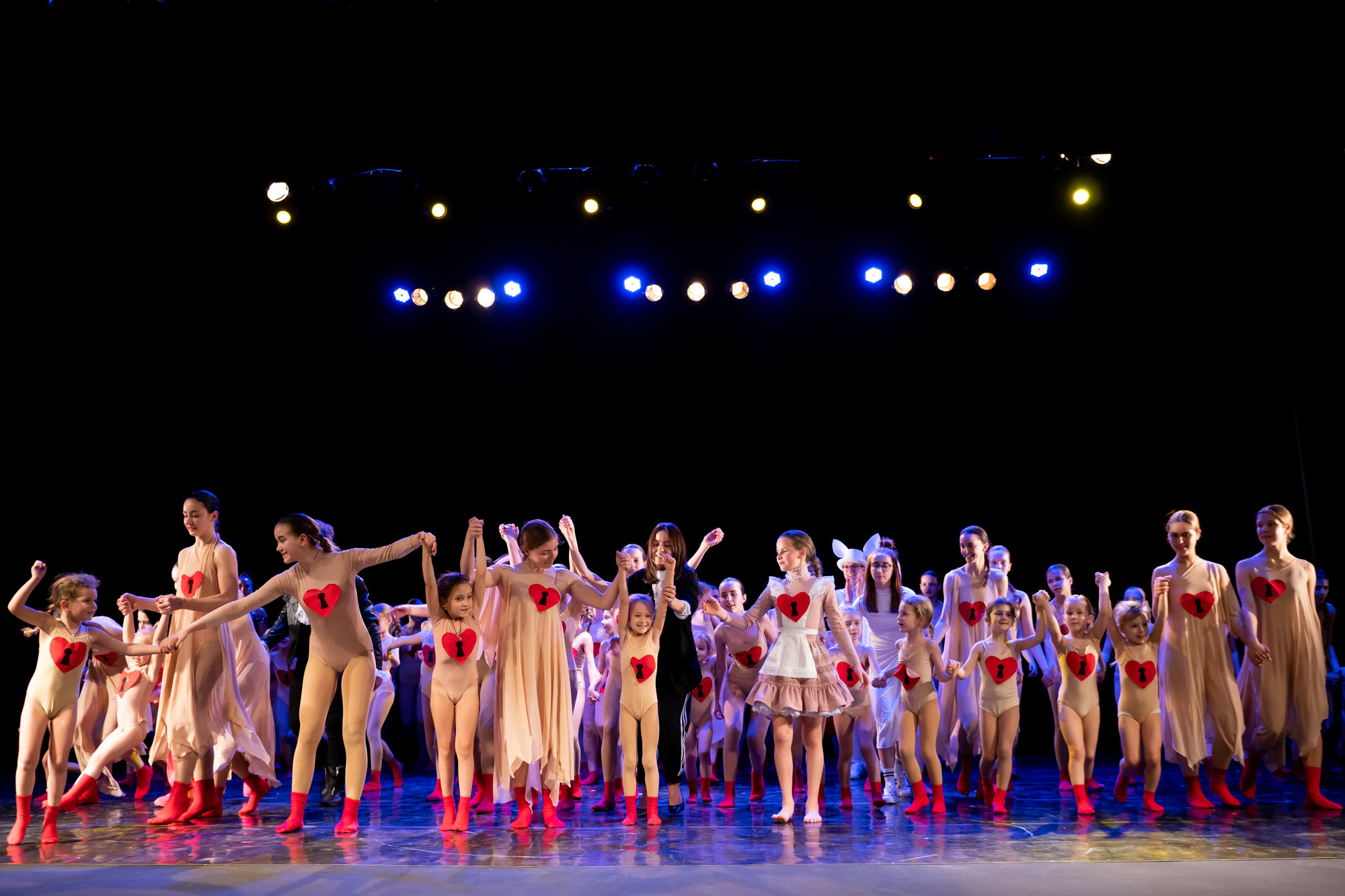 Лена Пуль. Алиса. Фото • Видео • Аэросъемка • Контент для бизнеса