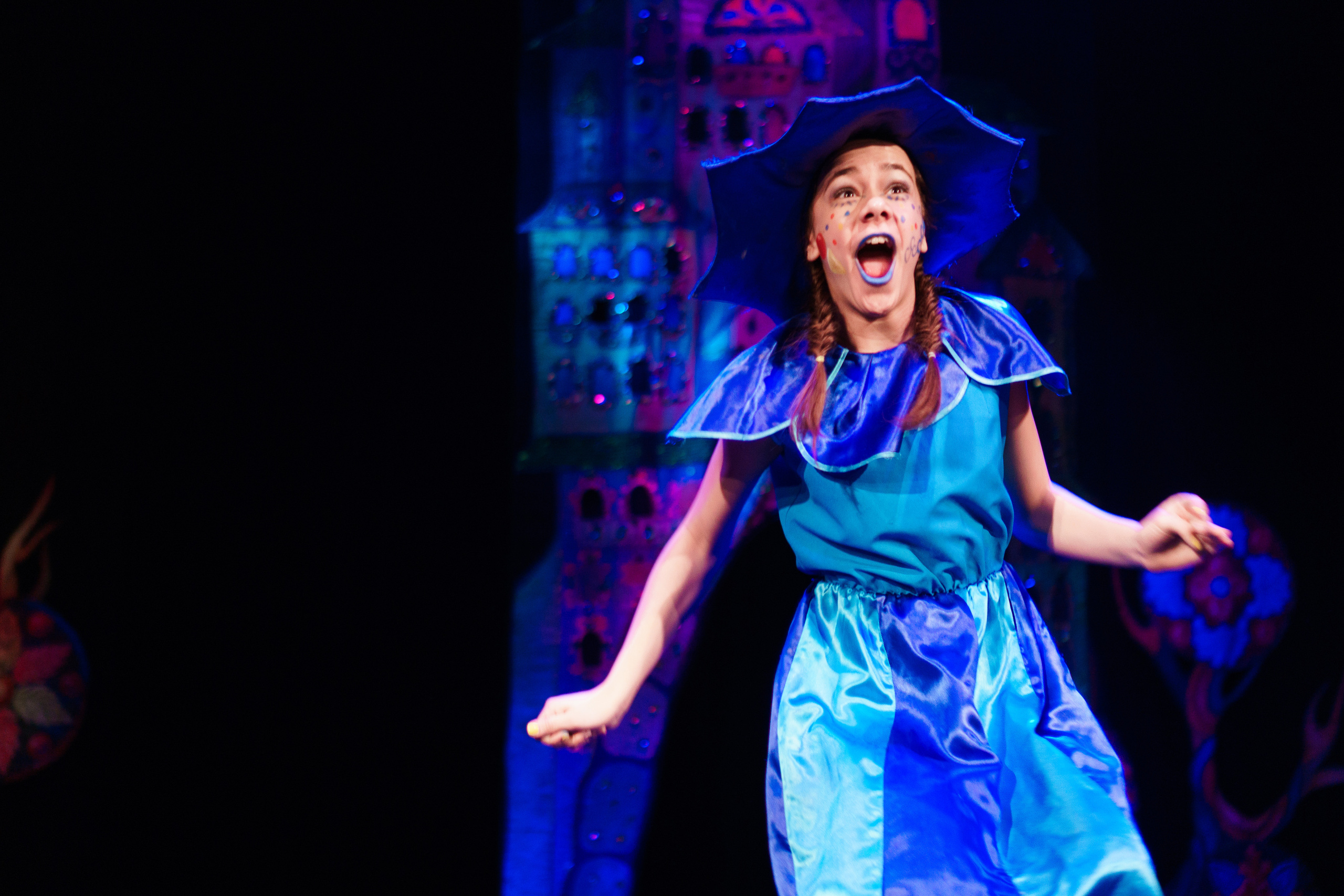 Театр «Сорванцы». Волшебник Изумрудного города. Фото • Видео • Аэросъемка • Контент для бизнеса