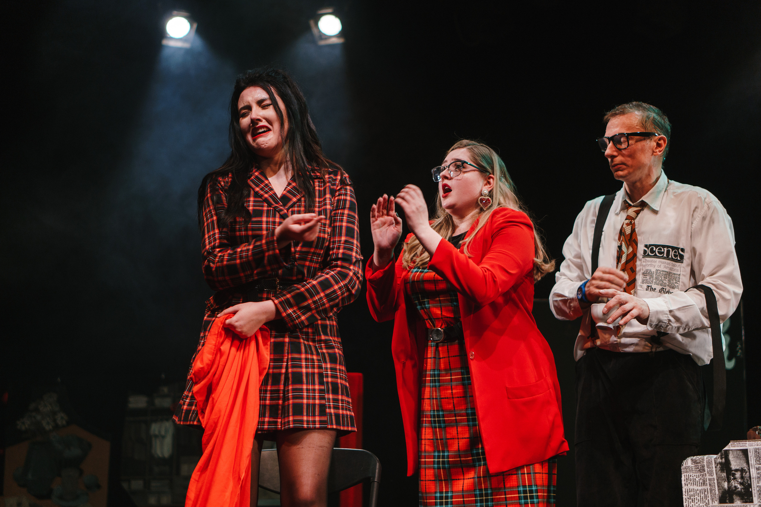 Театр «Сорванцы». Три плюс Кот. Фото • Видео • Аэросъемка • Контент для бизнеса