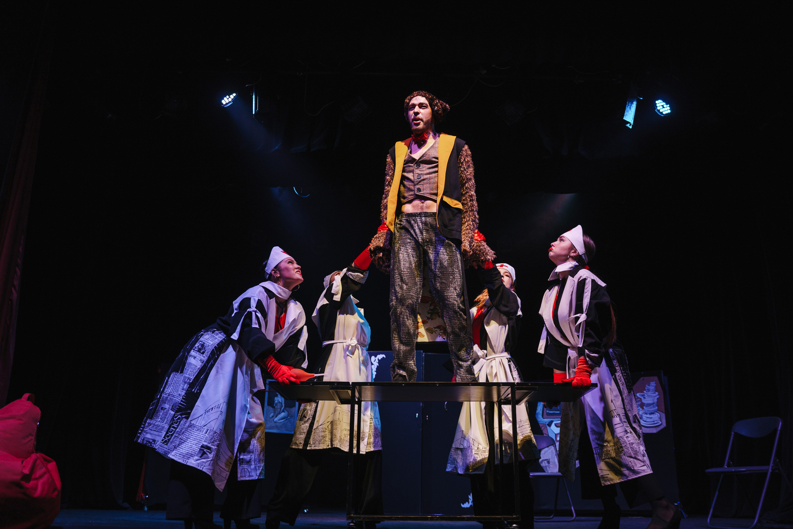 Театр «Сорванцы». Три плюс Кот. Фото • Видео • Аэросъемка • Контент для бизнеса