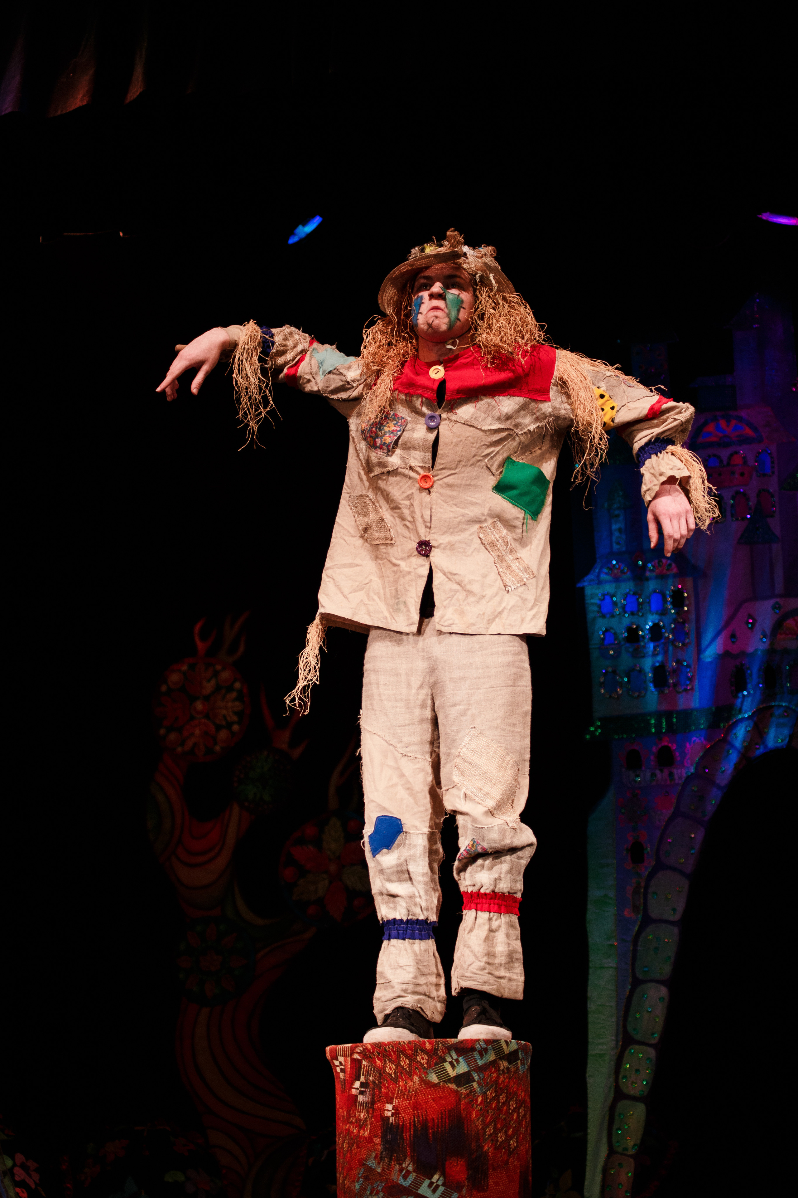 Театр «Сорванцы». Волшебник Изумрудного города. Фото • Видео • Аэросъемка • Контент для бизнеса