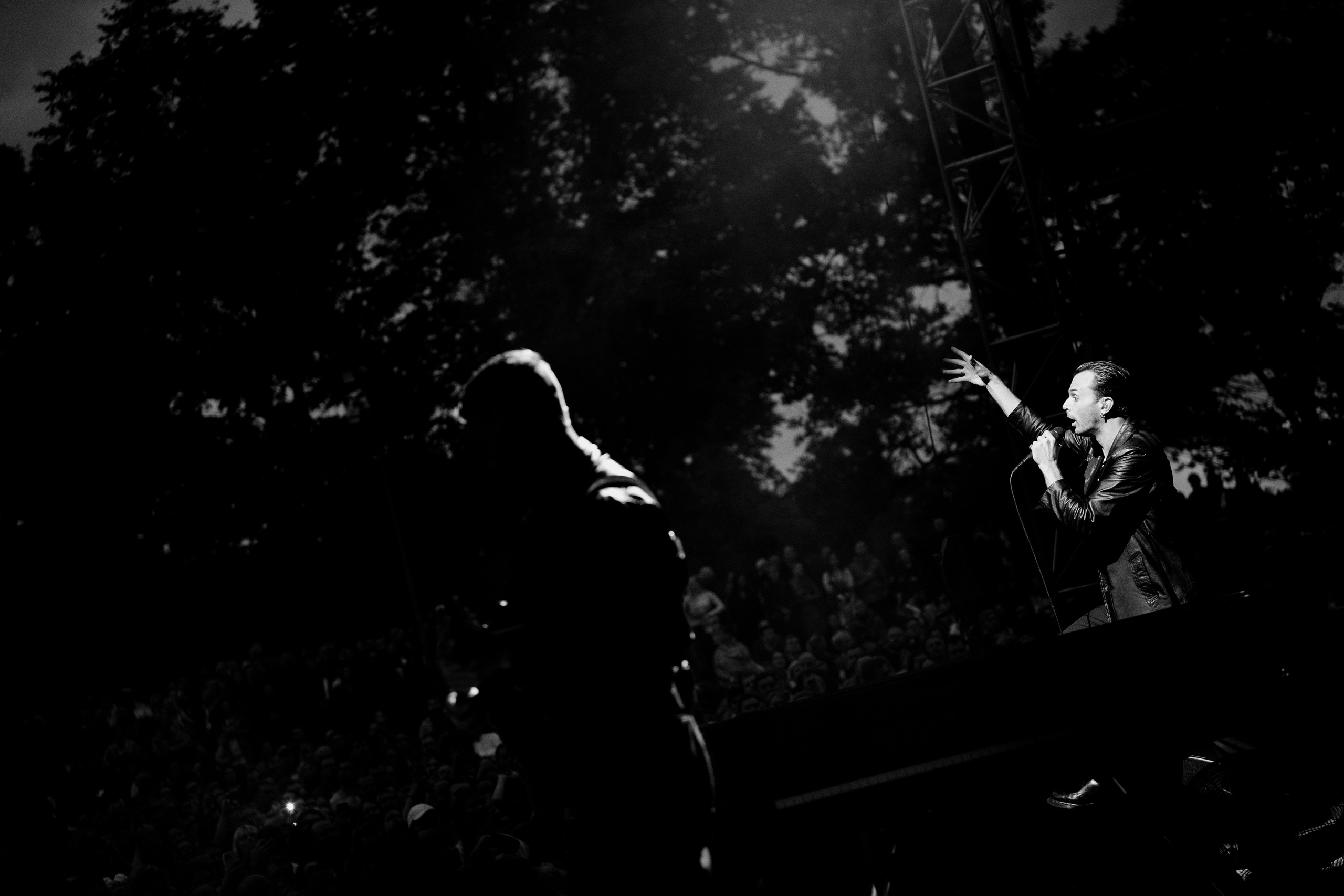 HURTS — Sigulda Medieval Castle. Фото • Відео • Аерозйомка • Контент для бізнесу