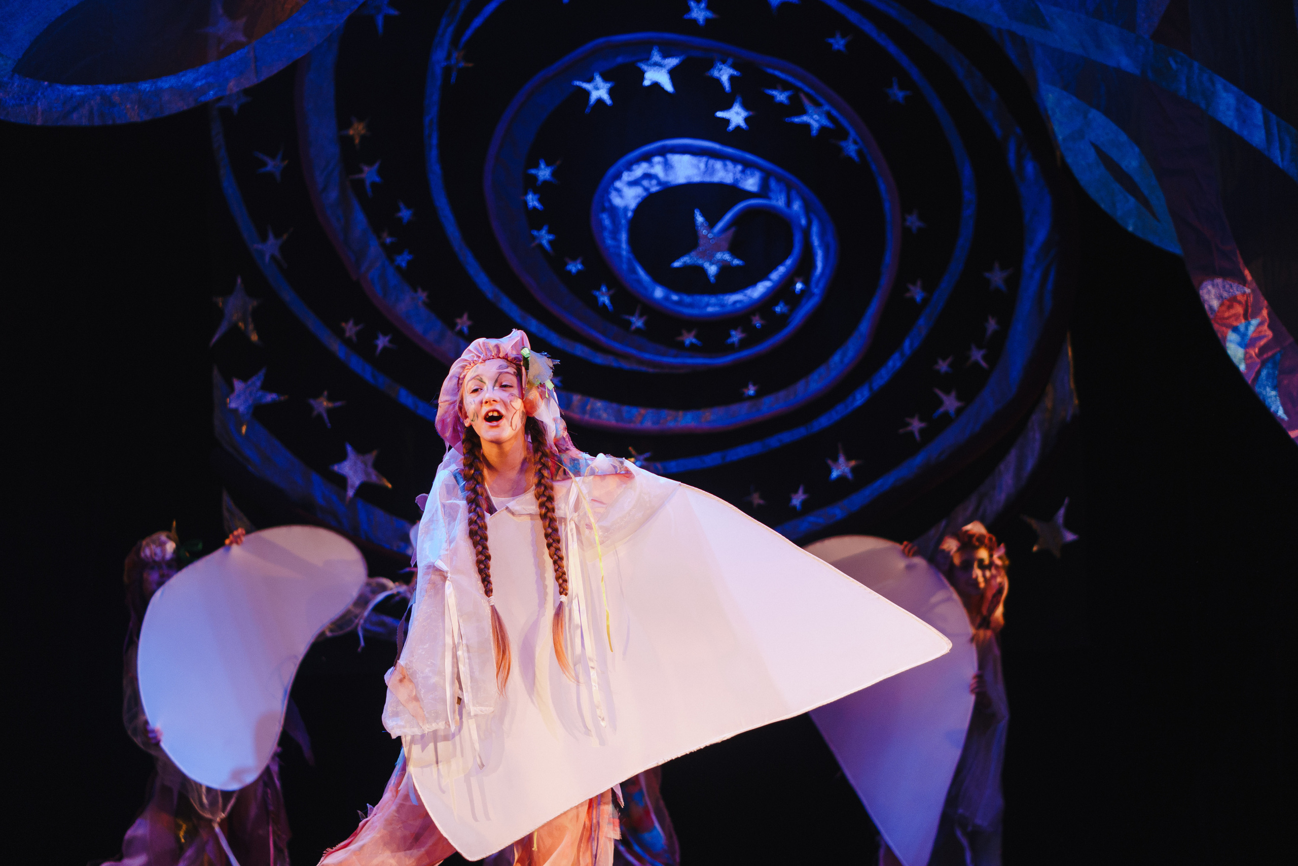 Театр «Сорванцы». Давайте никогда не расставаться. Фото • Відео • Аерозйомка • Контент для бізнесу