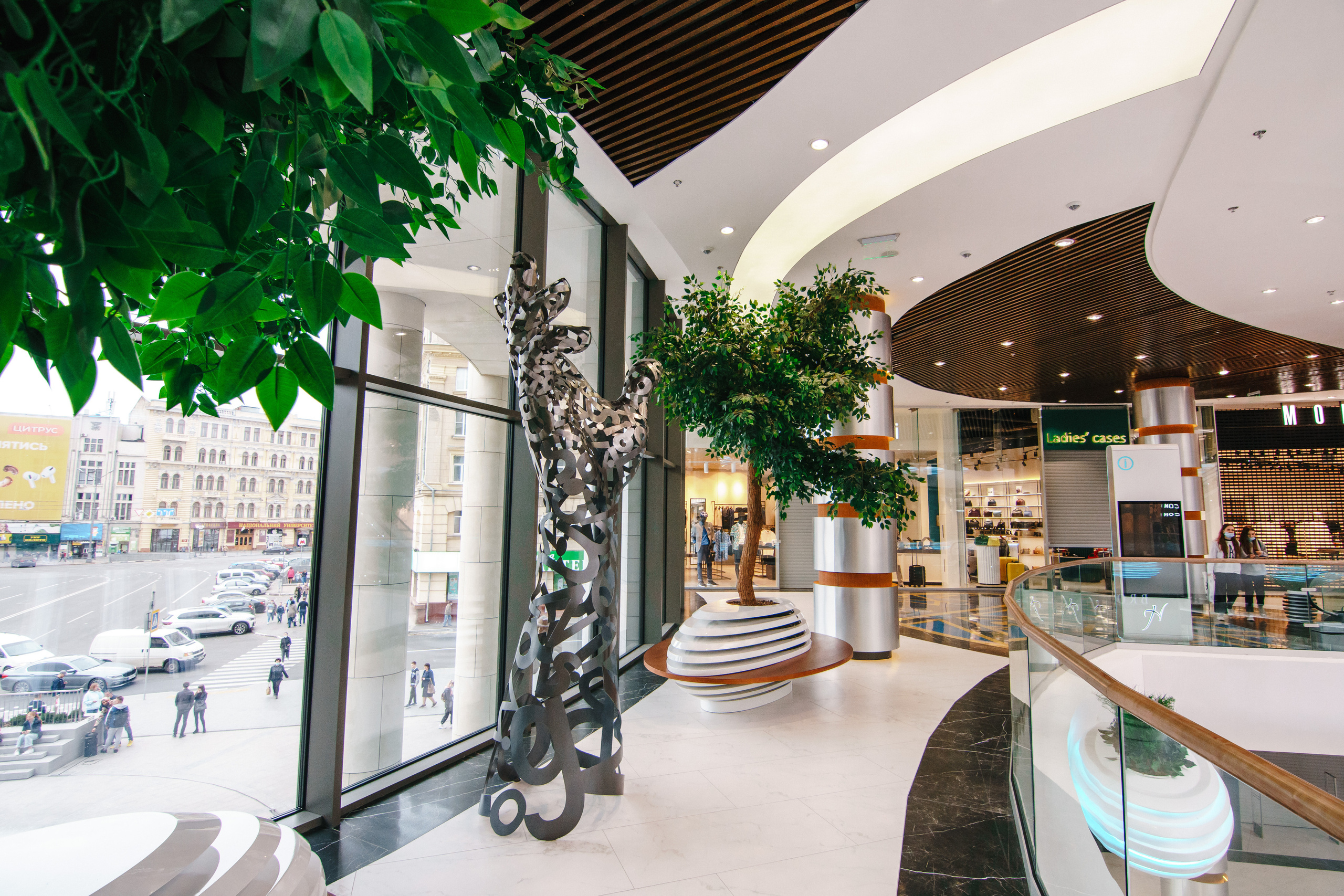 ТРЦ NIKOLSKY. Foto • Video • Produktion • Luftbildaufnahmen • Erstellung von Medien