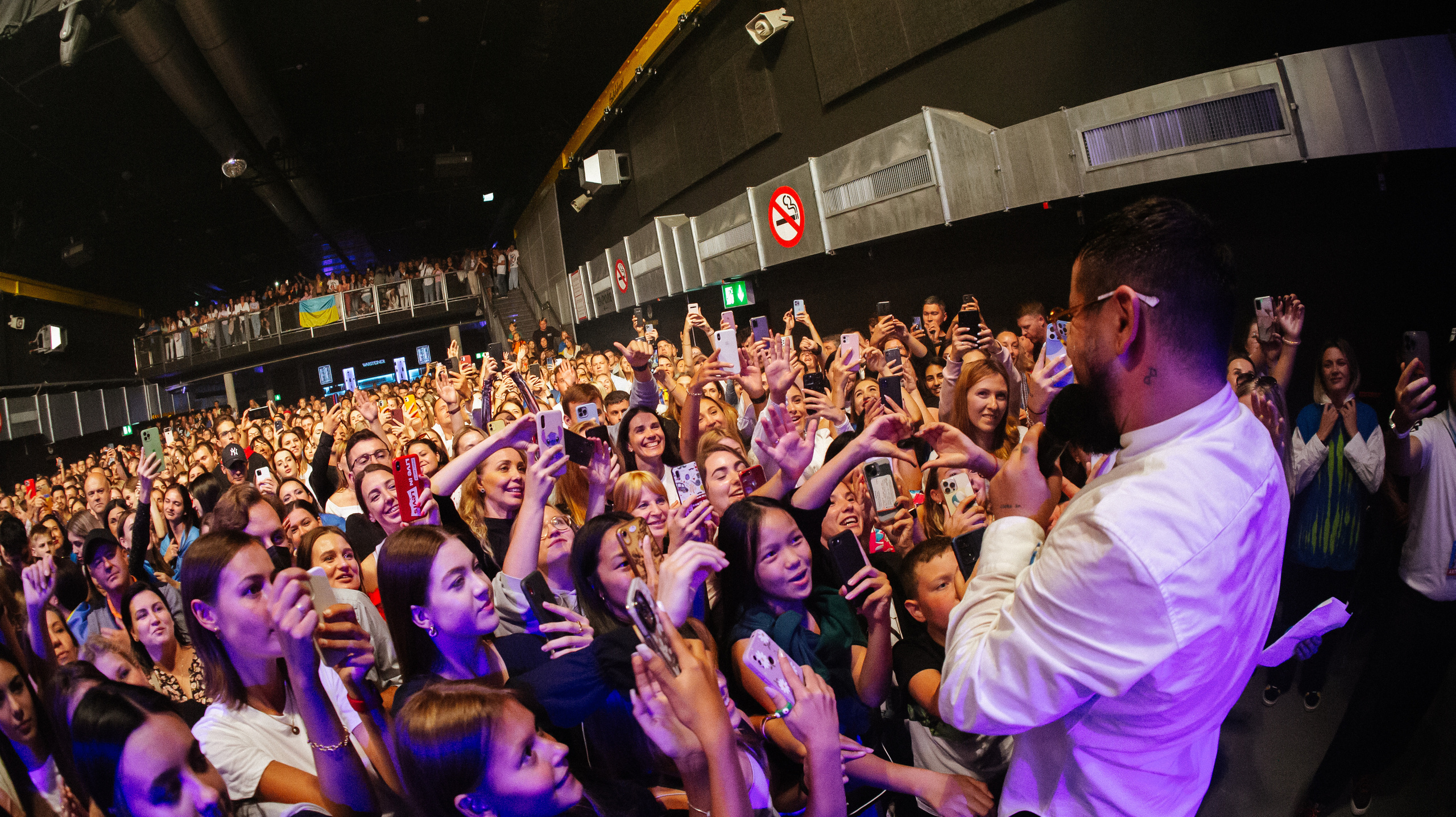 MONATIK. Frankfurt — Batschkapp. Фото • Відео • Аерозйомка • Контент для бізнесу